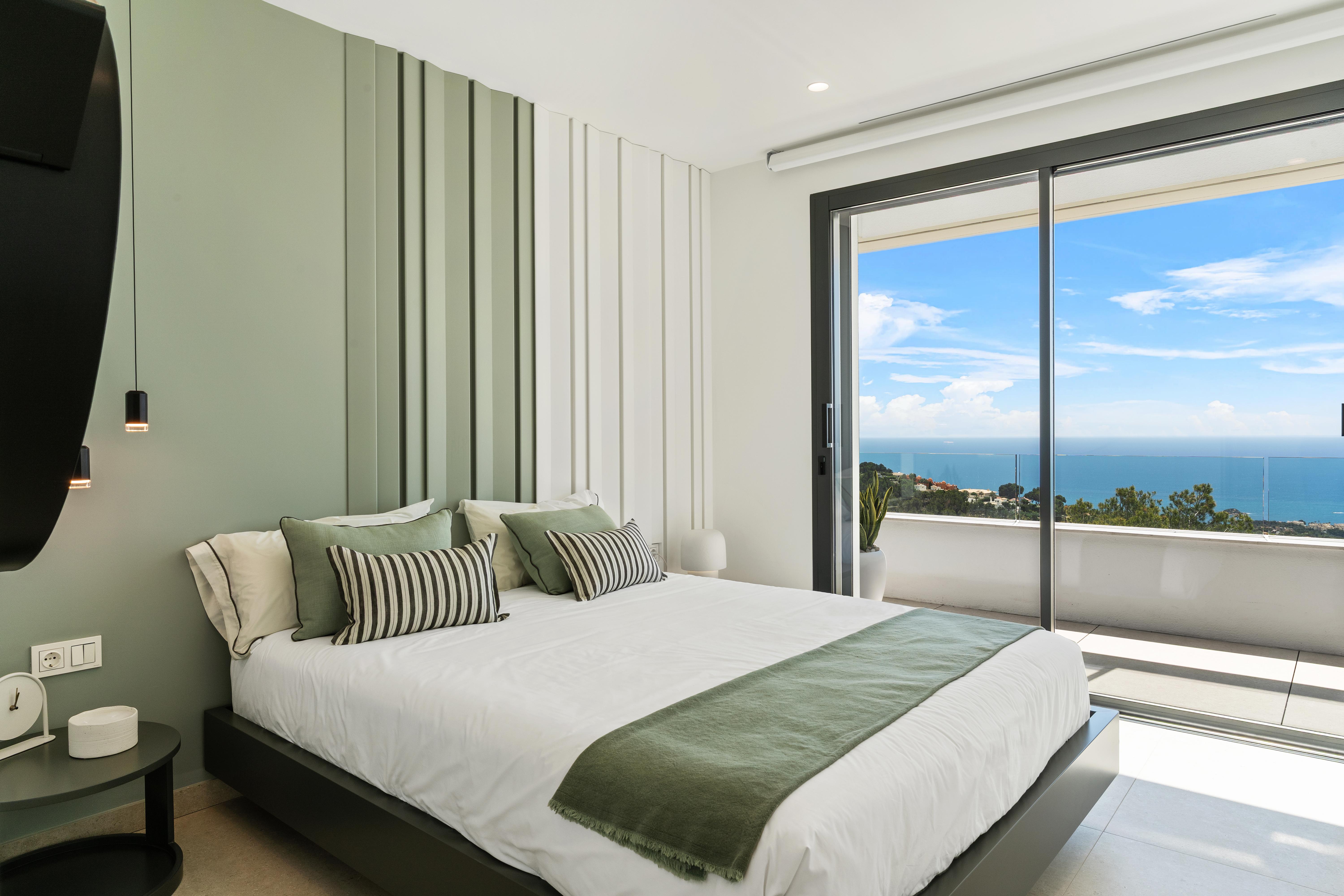 Villa contemporaine exclusive meublée avec vue sur la mer à Altea