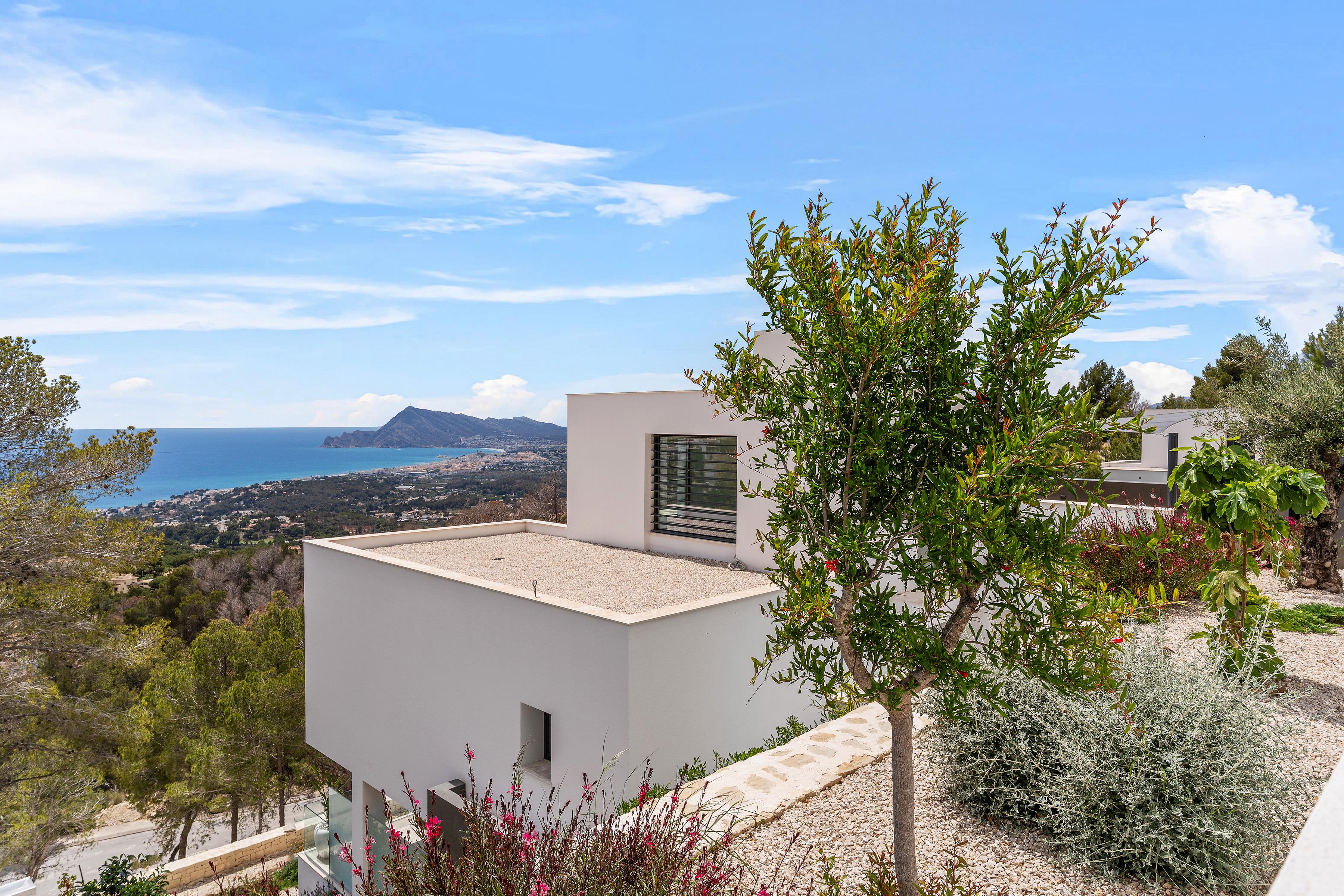 Villa contemporaine exclusive meublée avec vue sur la mer à Altea