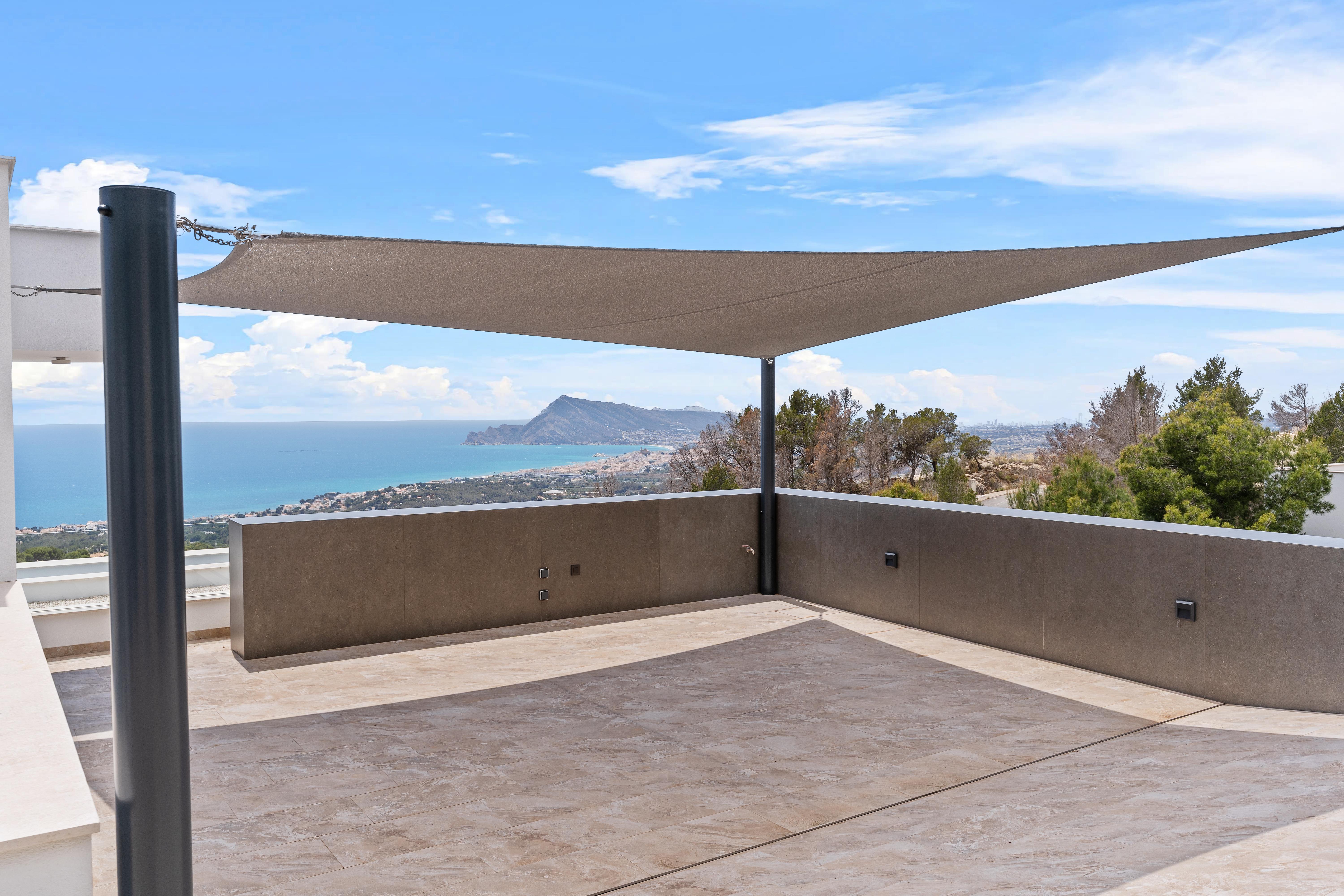 Villa contemporaine exclusive meublée avec vue sur la mer à Altea