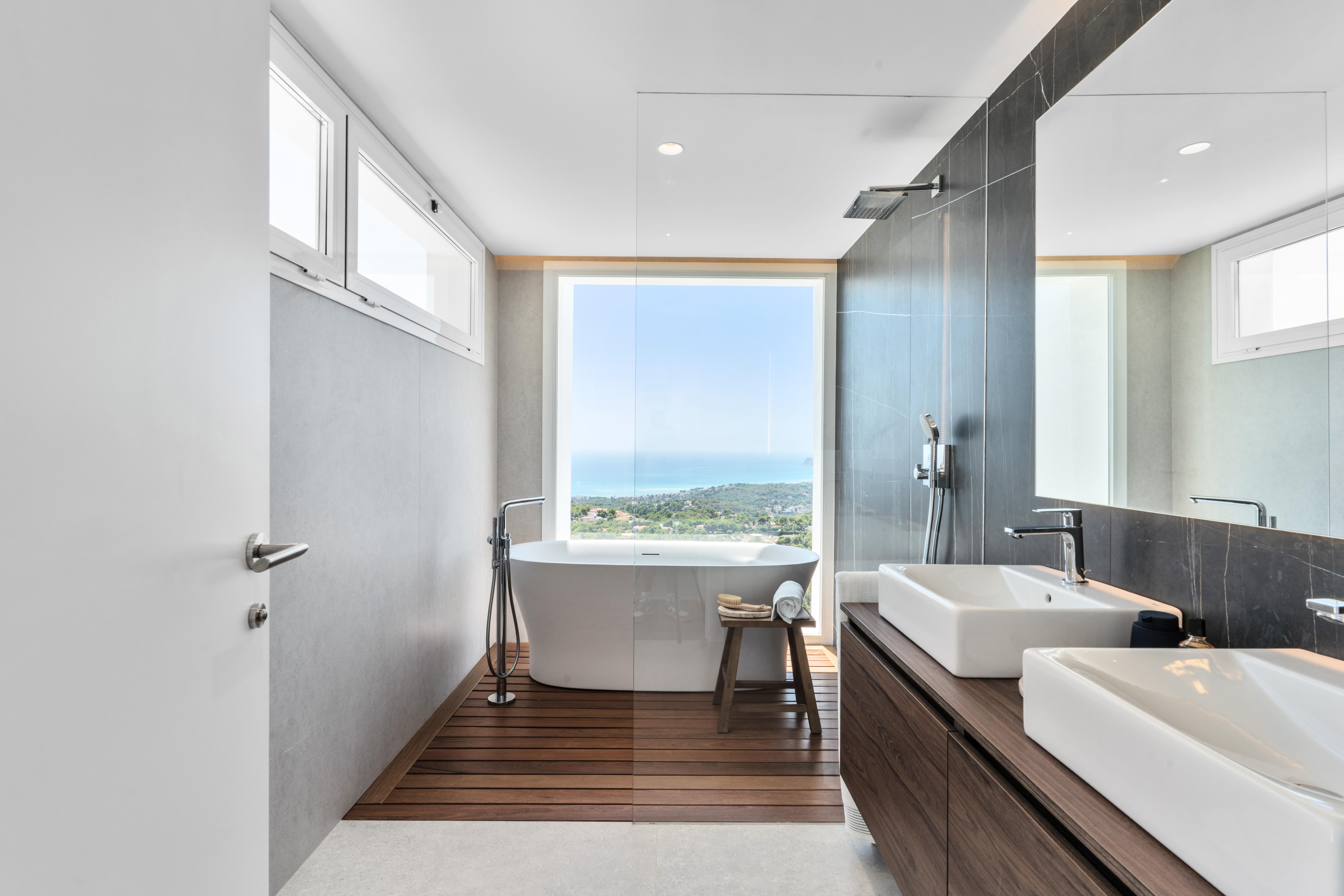 Villa moderne exclusive avec 4 chambres et terrasses panoramiques à Altea