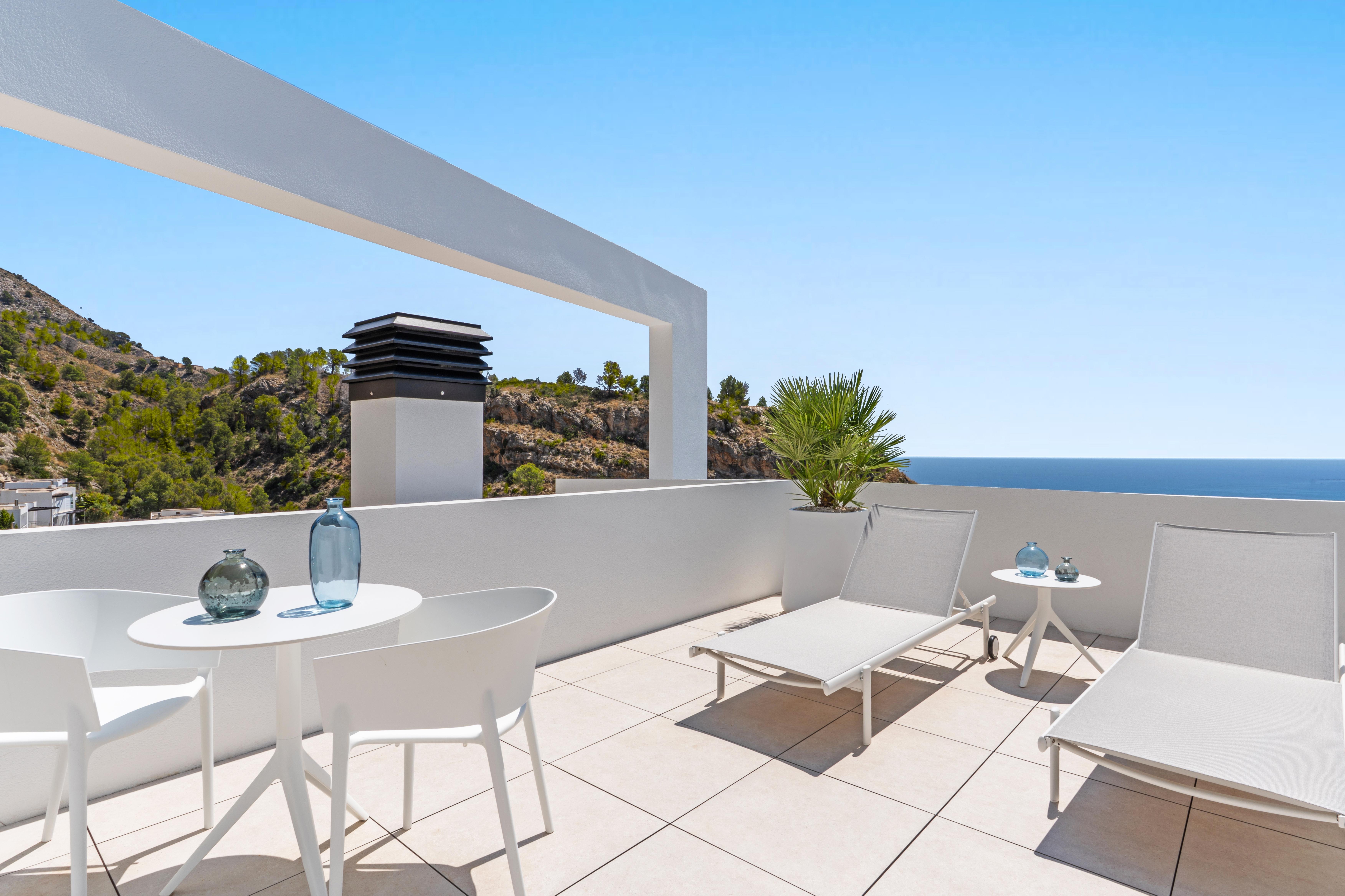 Villa moderne exclusive avec 4 chambres et terrasses panoramiques à Altea