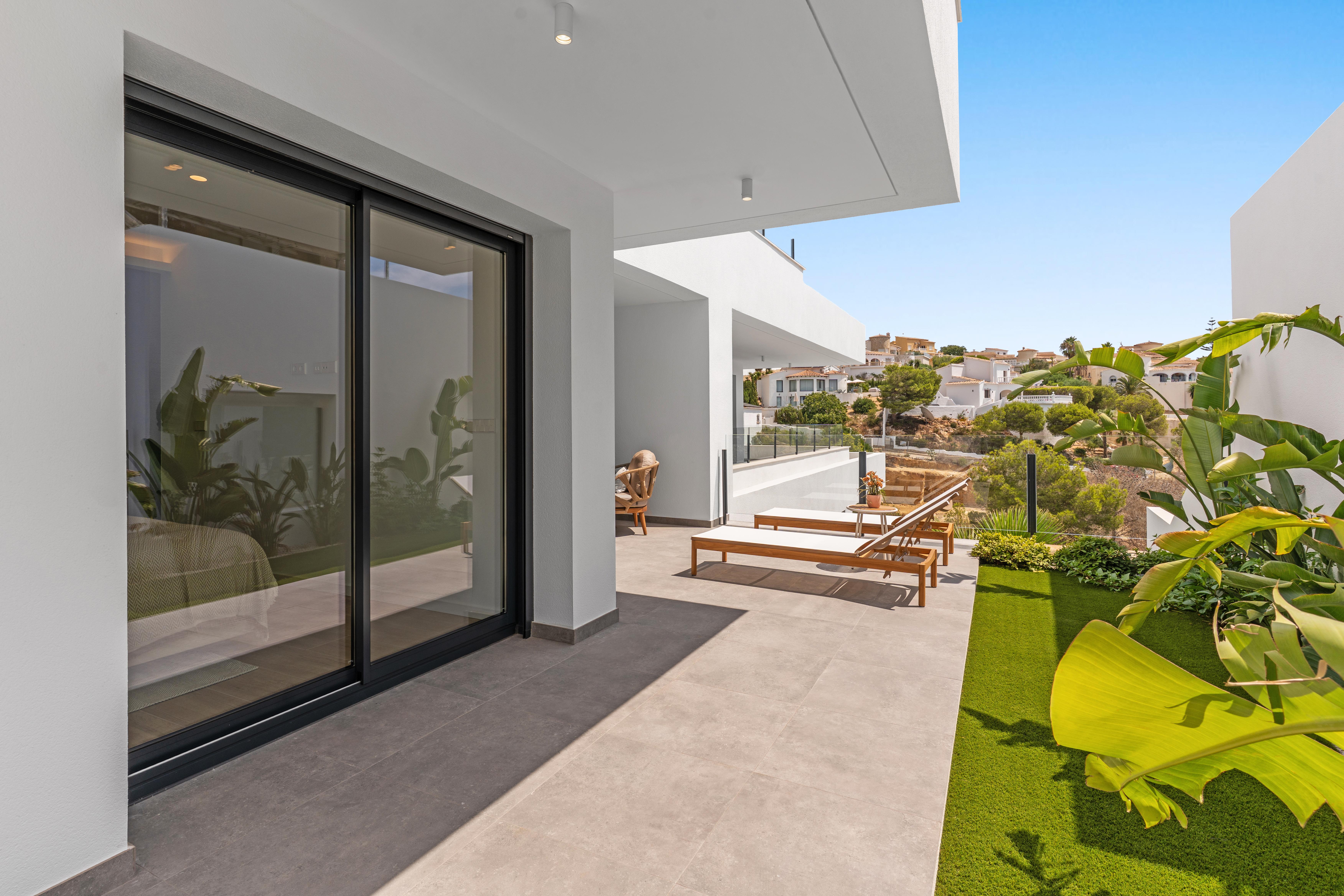 Villa moderna de 2 dormitorios y 2 baños con zonas comunes de lujo