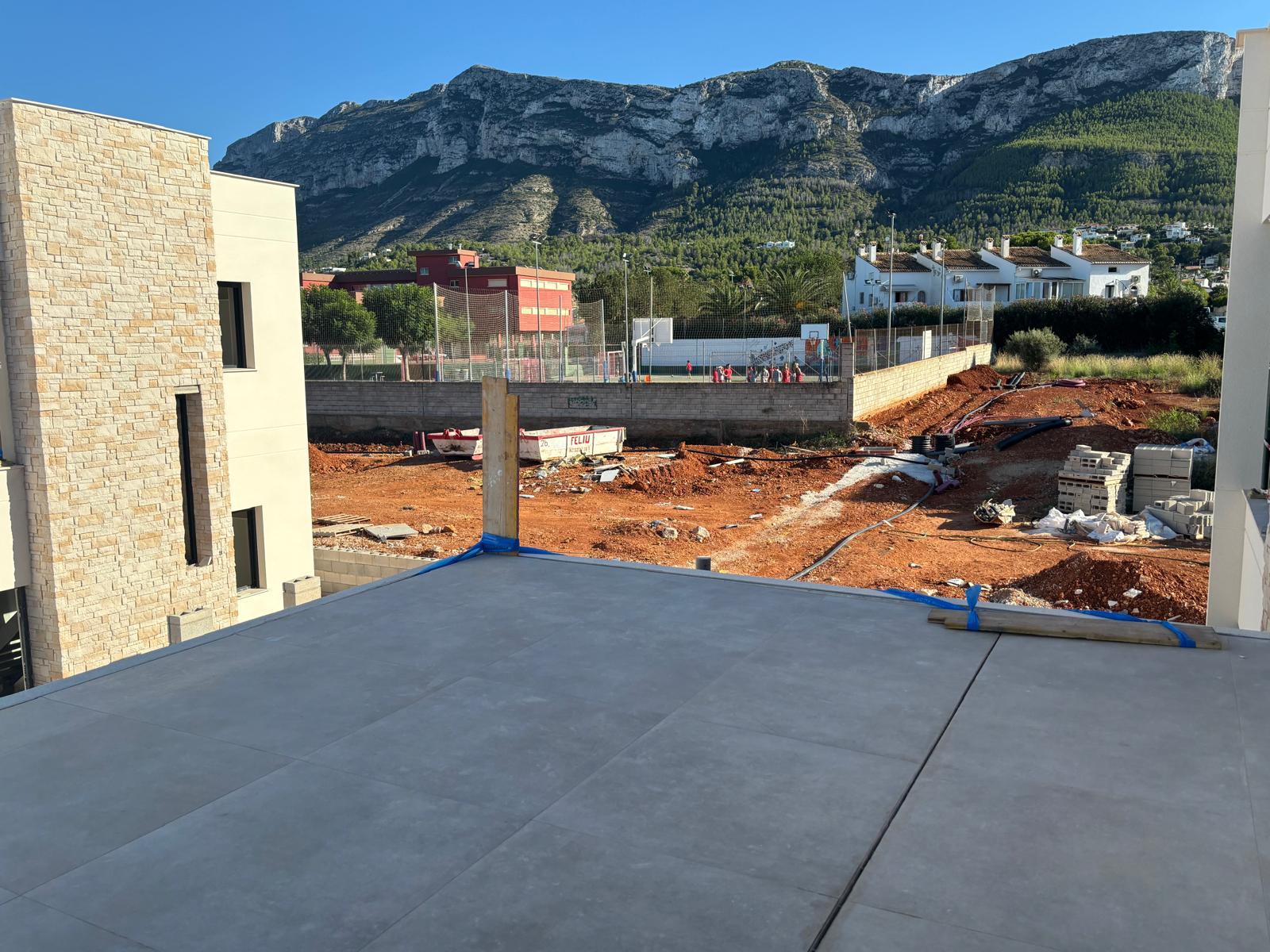 Villa de 3 chambres avec piscine et terrasses