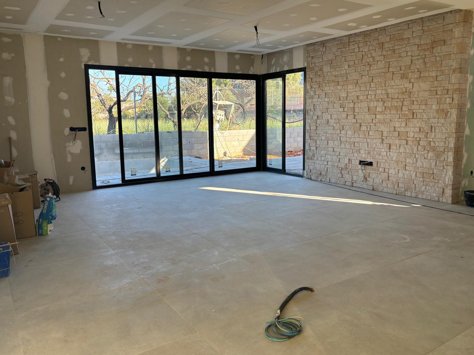 Villa de 3 chambres avec piscine et terrasses