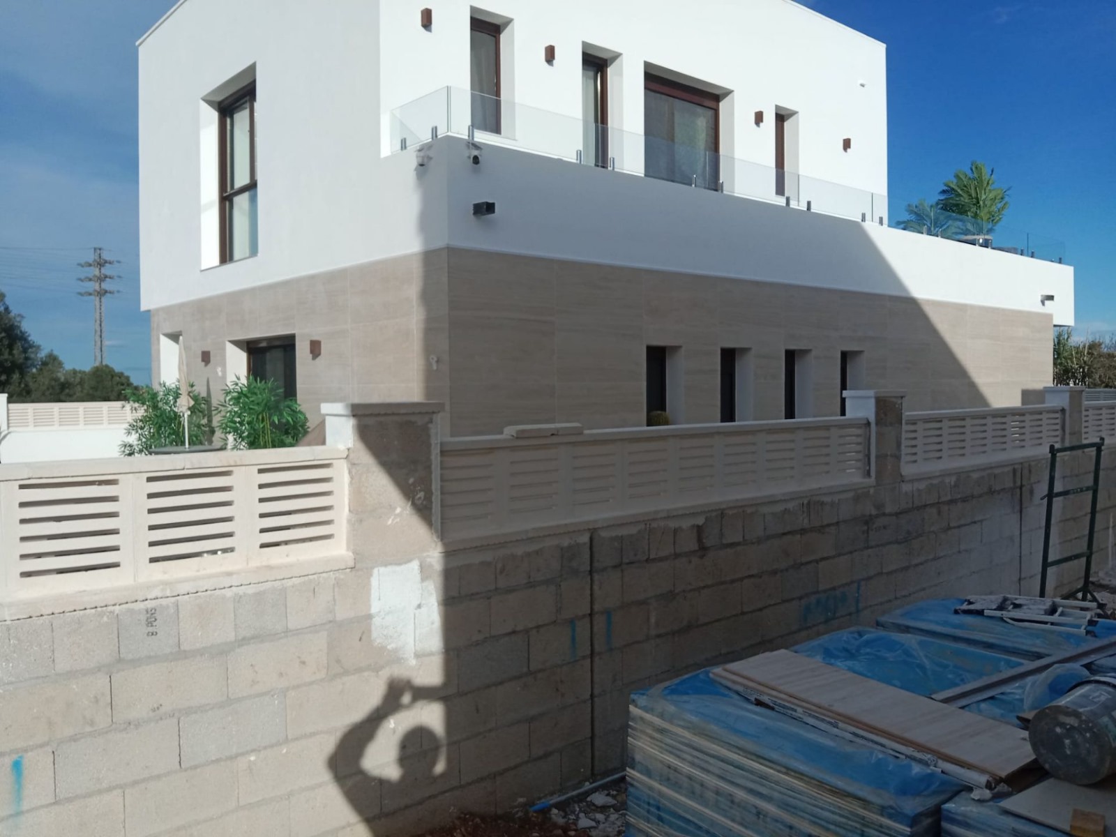 Modern 3-bedroom villas in Denia