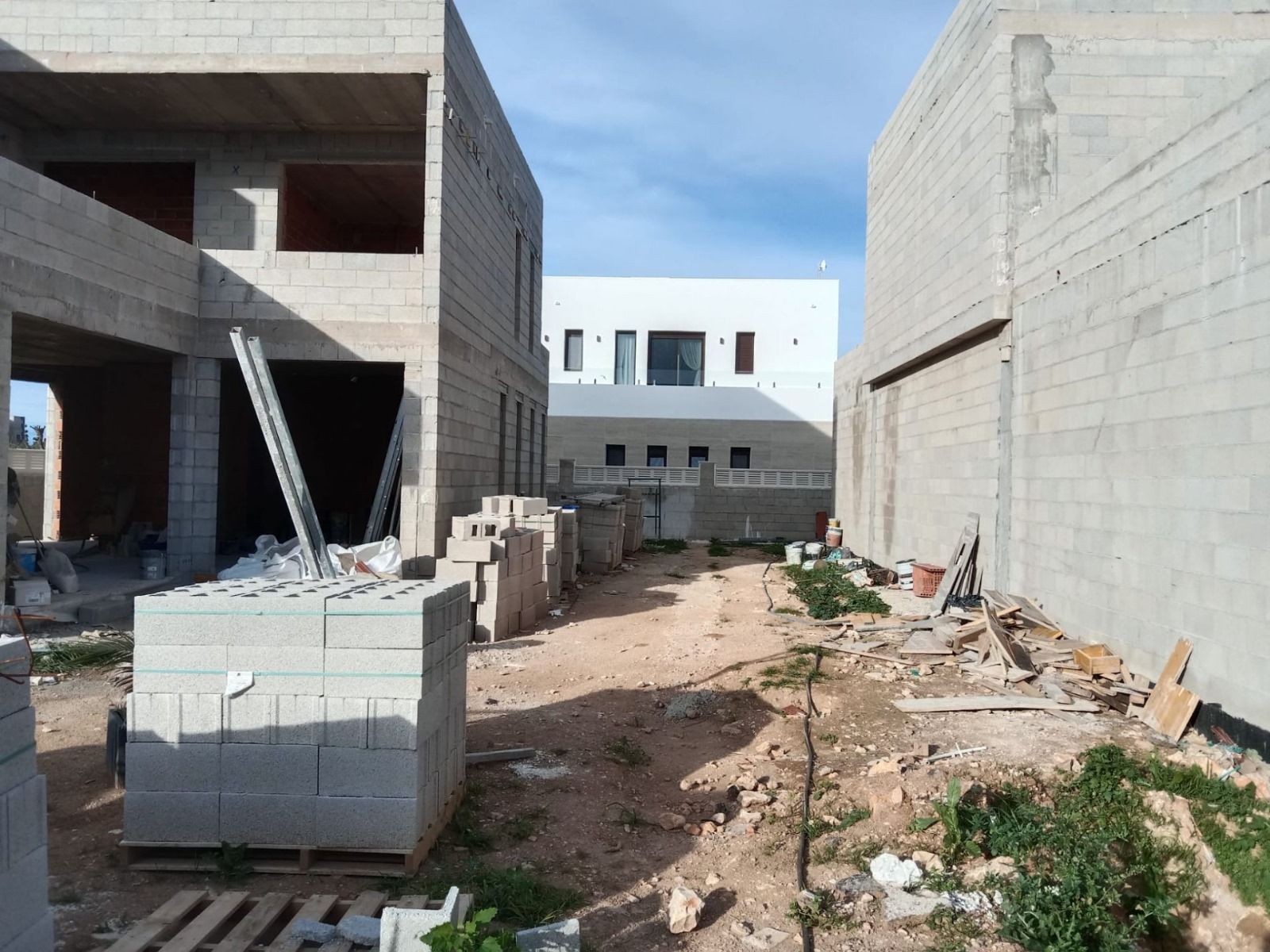 Modern 3-bedroom villas in Denia
