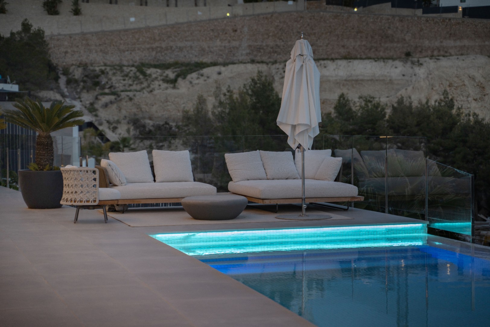 Luxe villa met panoramisch zeezicht in Benissa Costa – modern ontwerp, spa, infinity pool en maximaal comfort