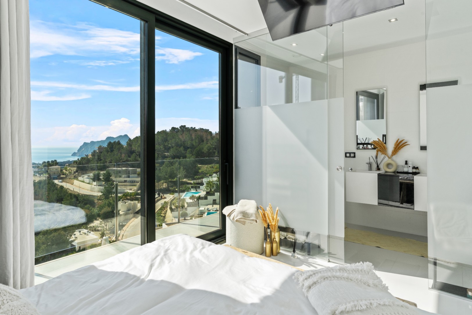 Luxe villa met panoramisch zeezicht in Benissa Costa – modern ontwerp, spa, infinity pool en maximaal comfort