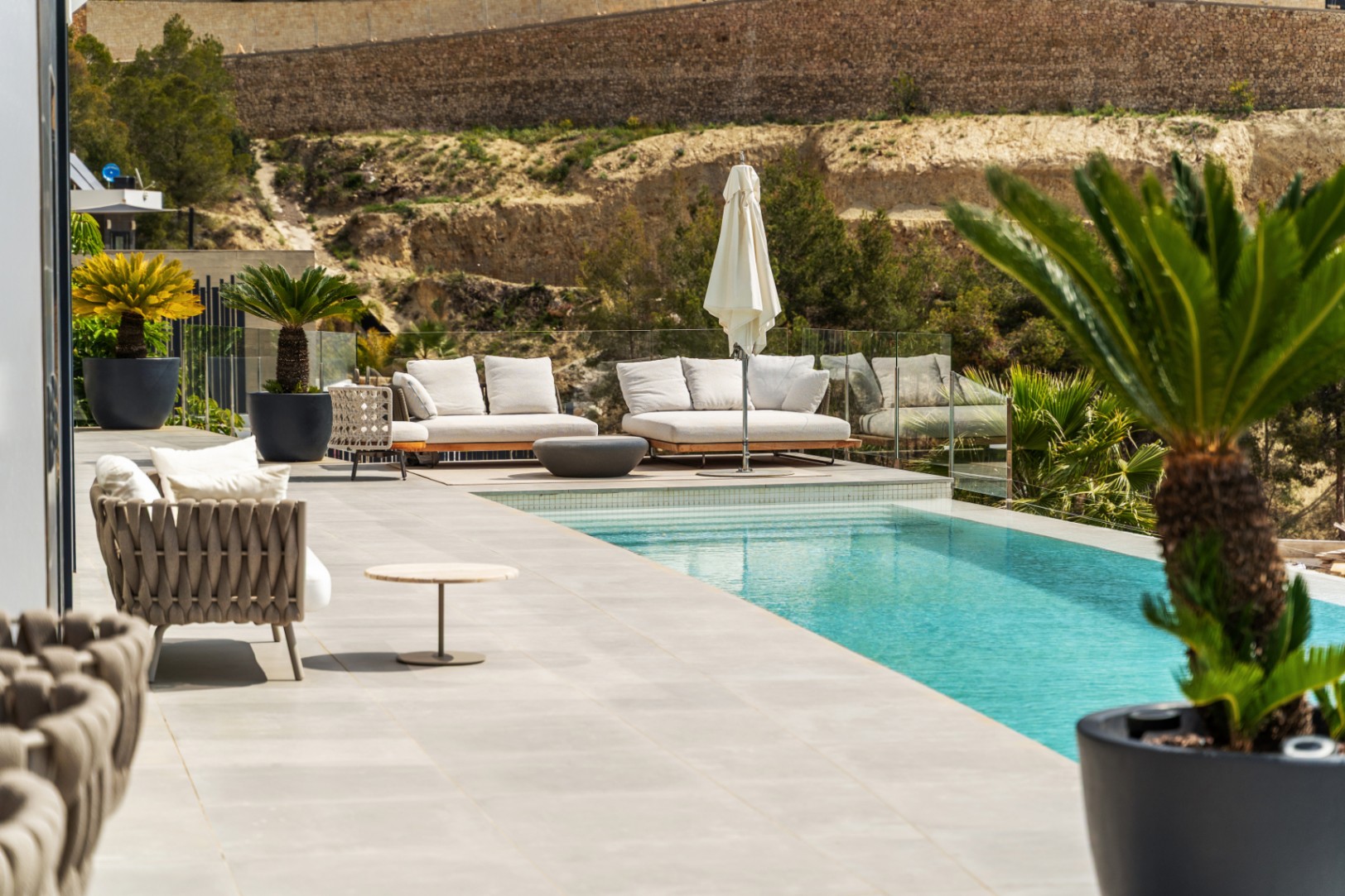 Luxe villa met panoramisch zeezicht in Benissa Costa – modern ontwerp, spa, infinity pool en maximaal comfort