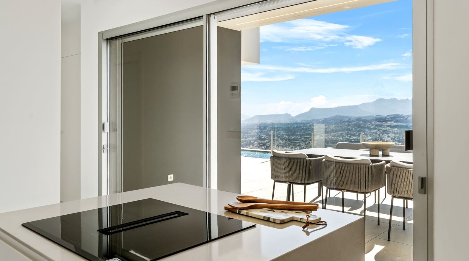 Villa til salg i Moraira, Alicante