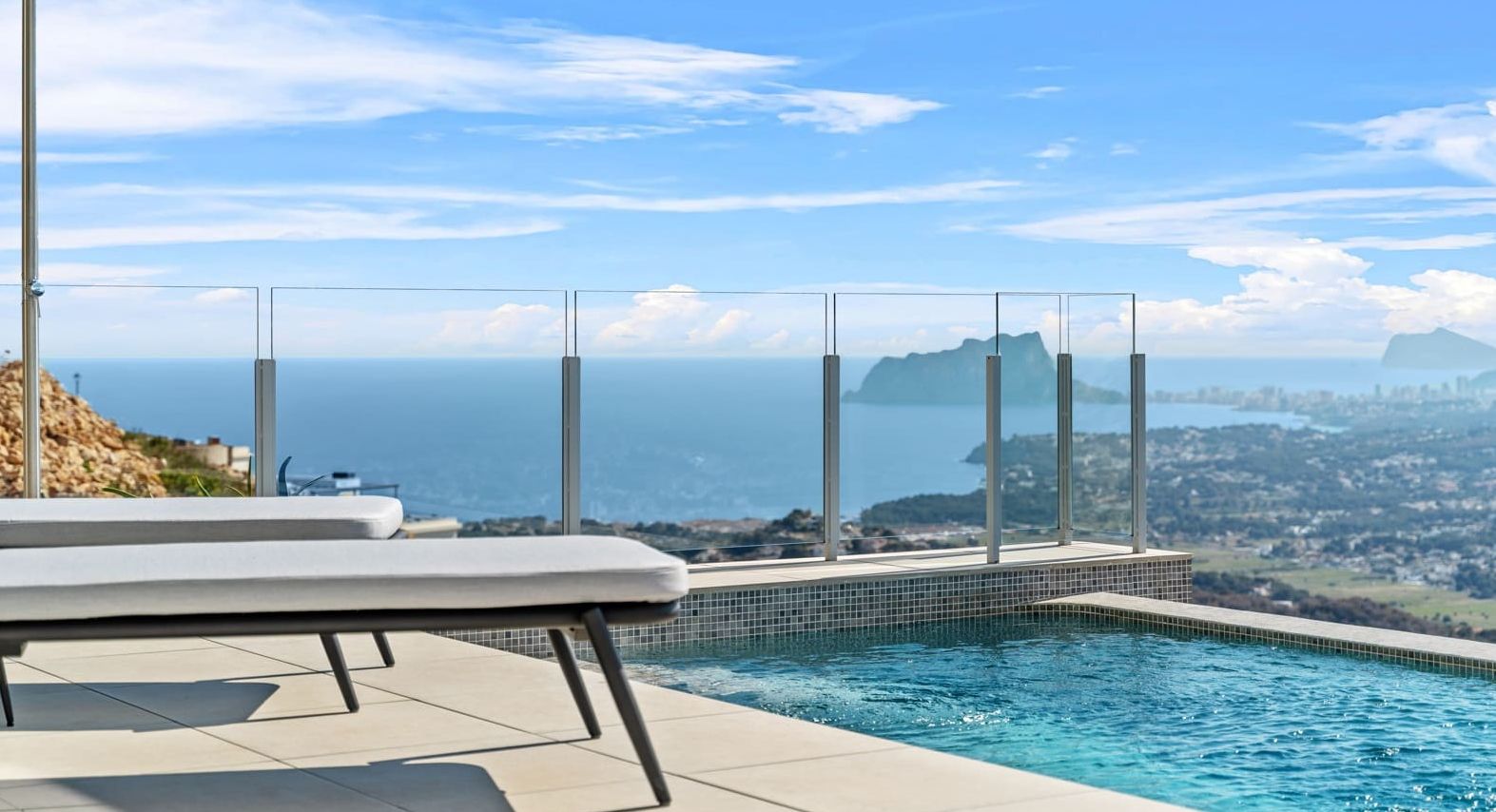 Villa til salg i Moraira, Alicante