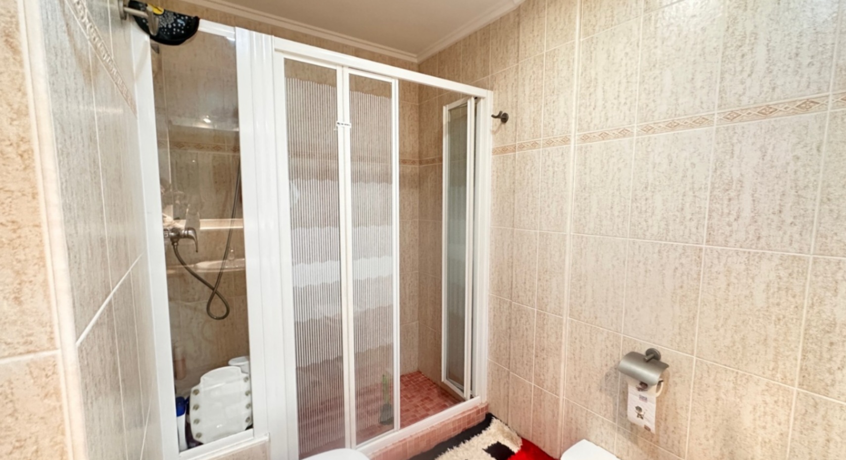 Spacious penthouse with a large terrace, pool, and excellent location in Dénia (Las Marinas)