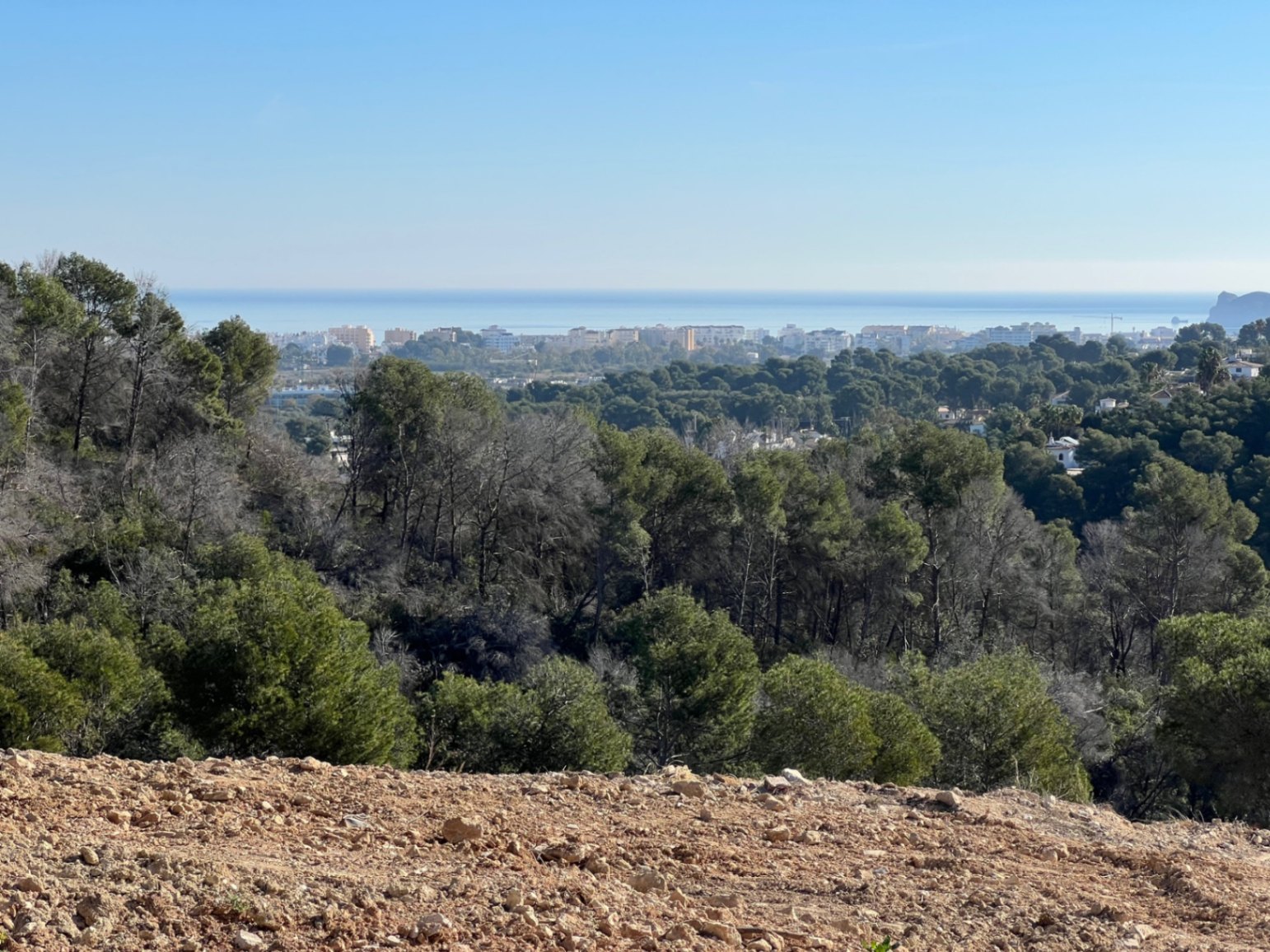 CBHN1176 - Parcelle exclusive avec vue sur la mer et projet de villa sur mesure