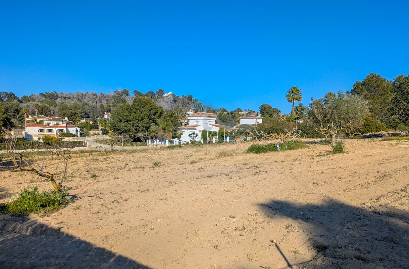 Traditional finca with large plot in Javea