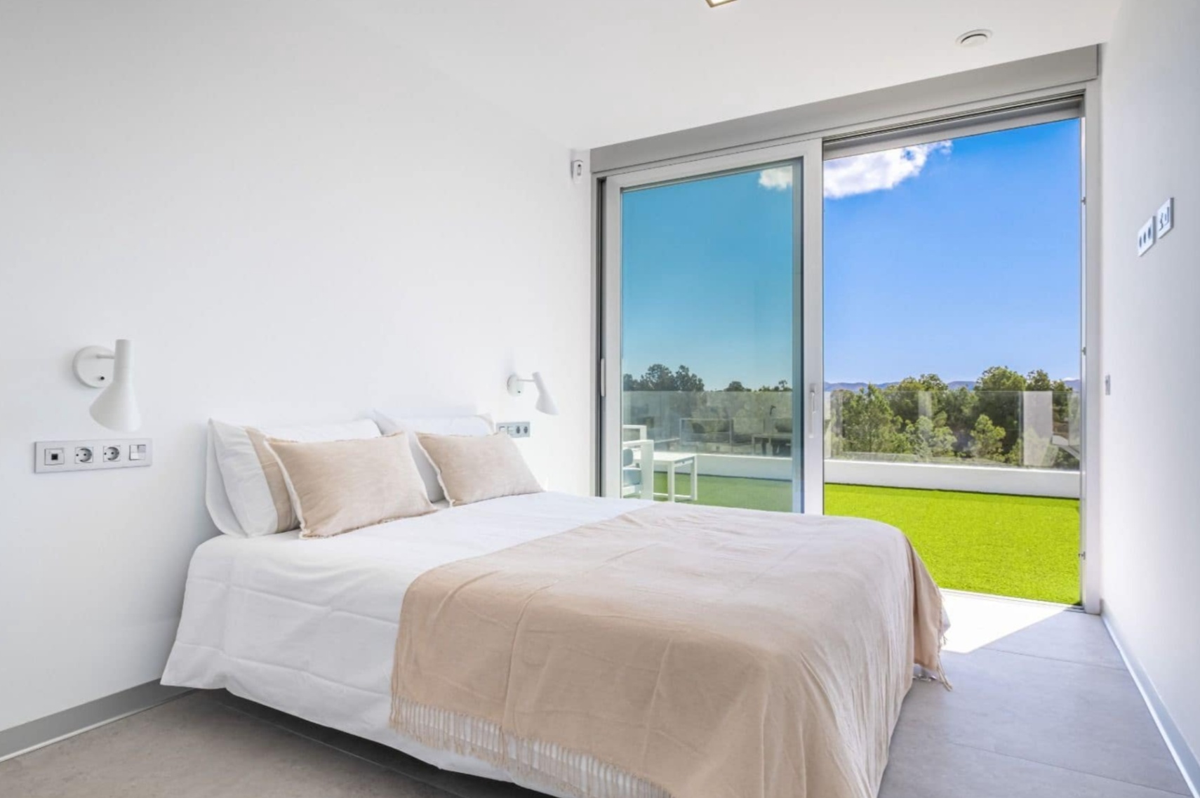 Villa moderne avec vue sur la mer à Sierra Cortina Benidorm
