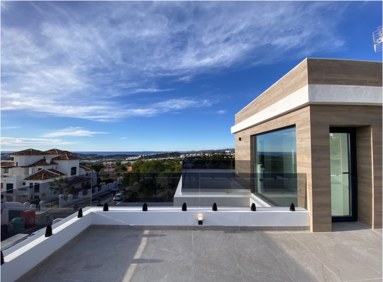 Villa till försäljning i Finestrat, Alicante