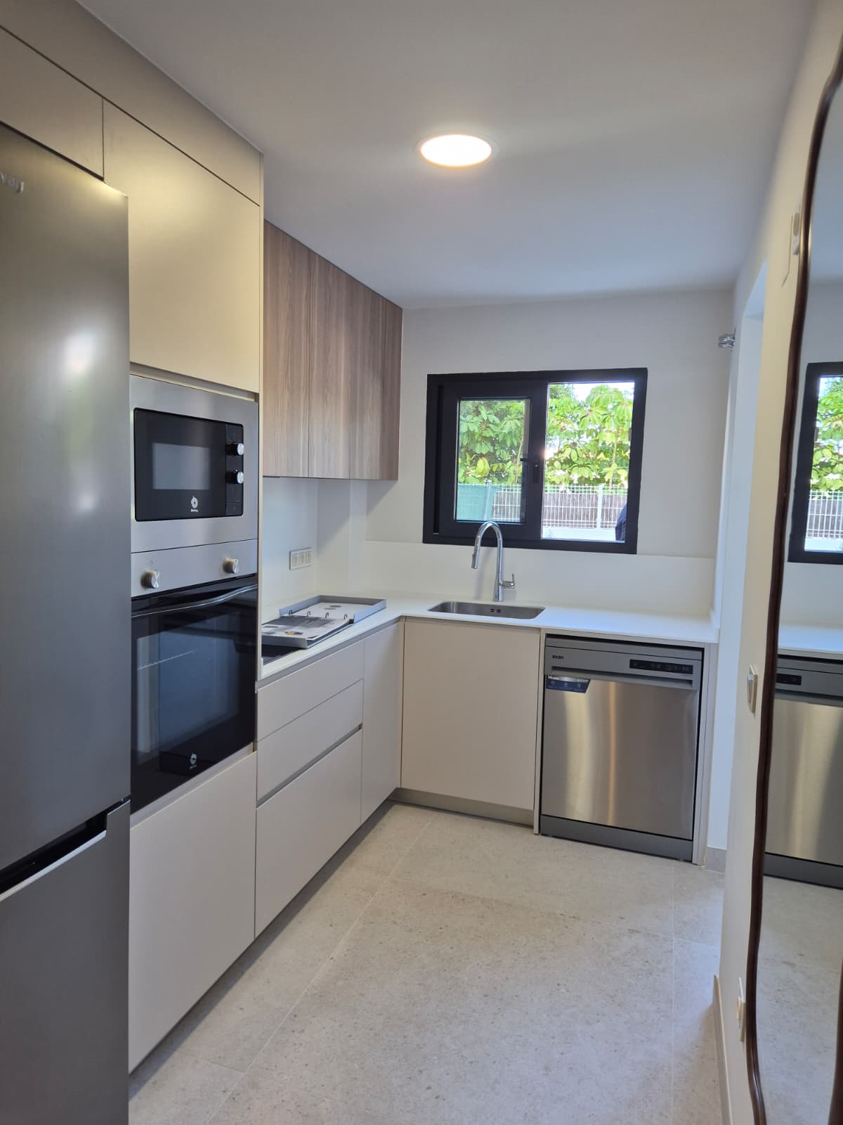 Apartamento de obra nueva de 3 dormitorios en la primera planta en Javea