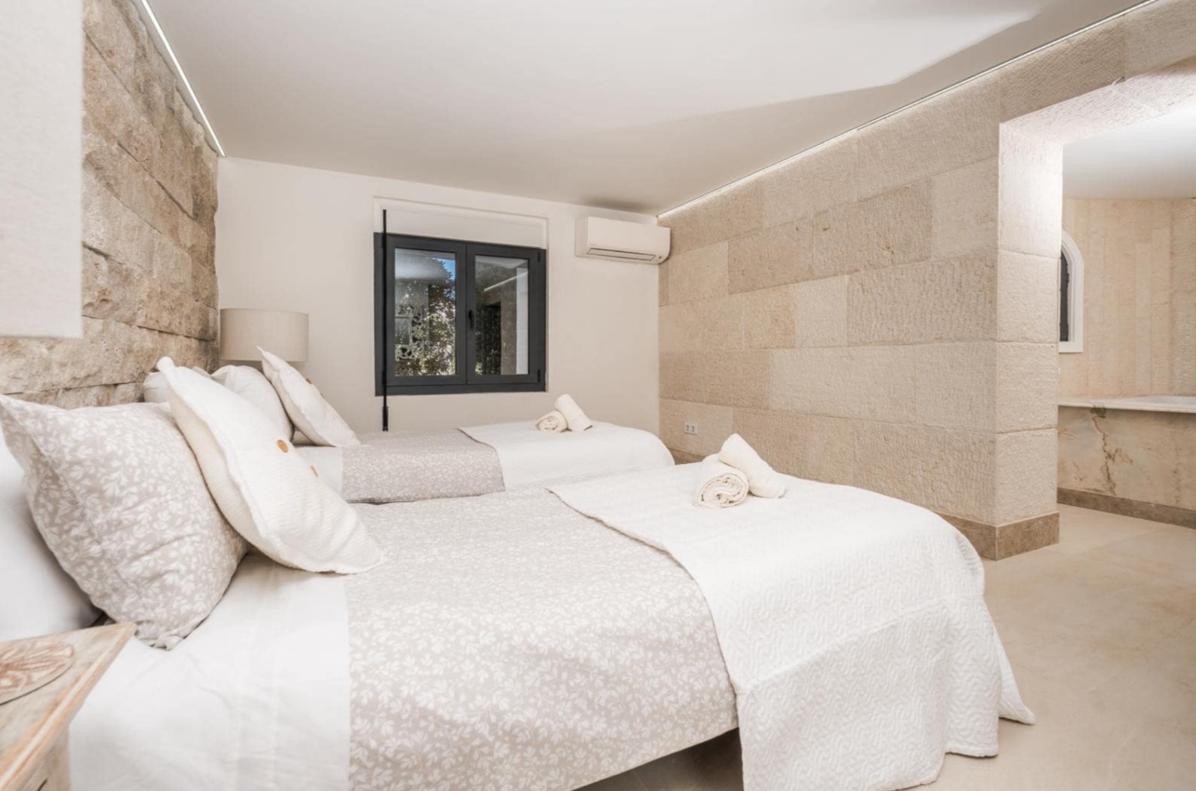 Villa méditerranéenne rénovée avec vue sur la mer à Balcón al Mar Jávea