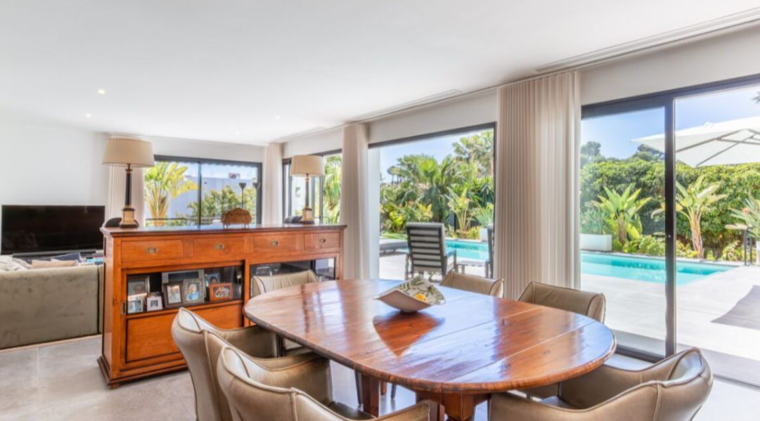 Villa contemporaine de haut niveau à Solpark, Moraira