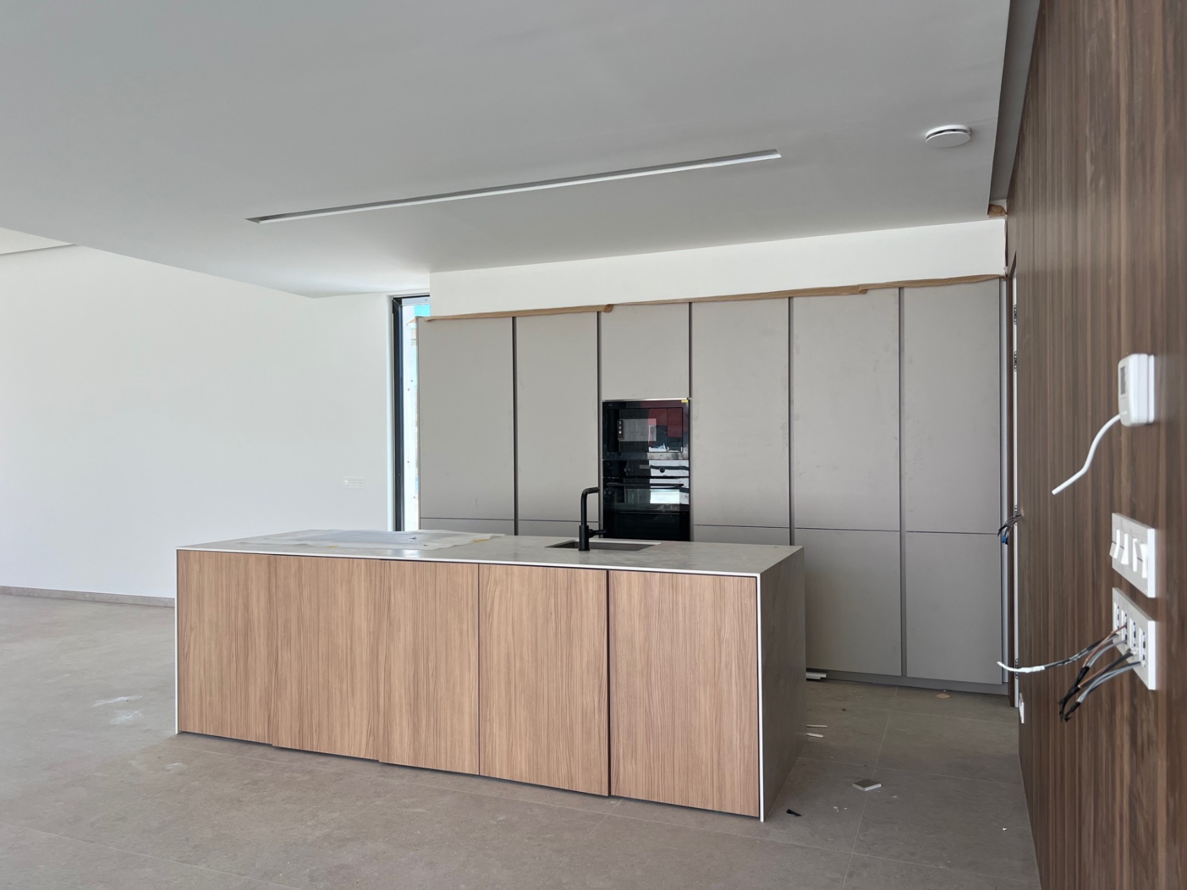 Villa de luxe contemporaine à vendre à Dénia – Design méditerranéen et piscine privée à Luxury Village Dénia
