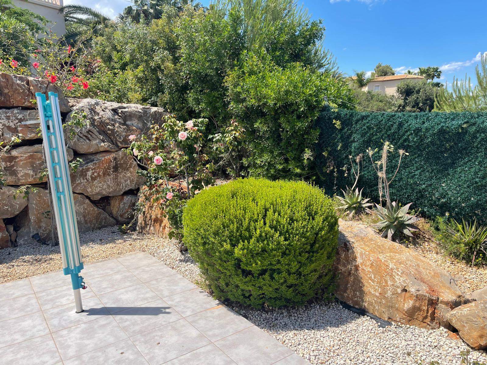 Villa Méditerranéenne Moderne avec Vues Panoramiques sur la Mer à La Sella