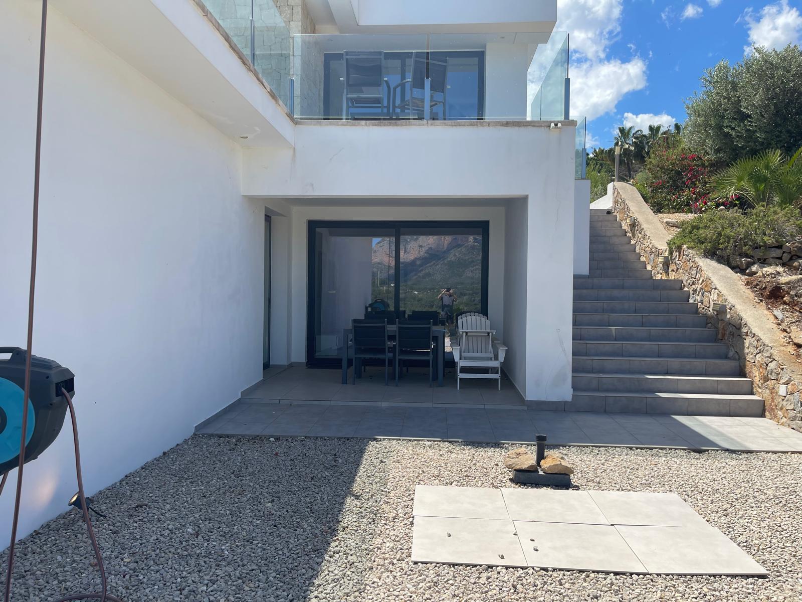 Villa Méditerranéenne Moderne avec Vues Panoramiques sur la Mer à La Sella