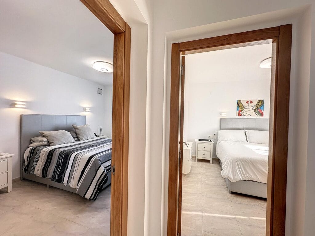 Villa de luxe avec vues panoramiques sur la Méditerranée à Moraira.