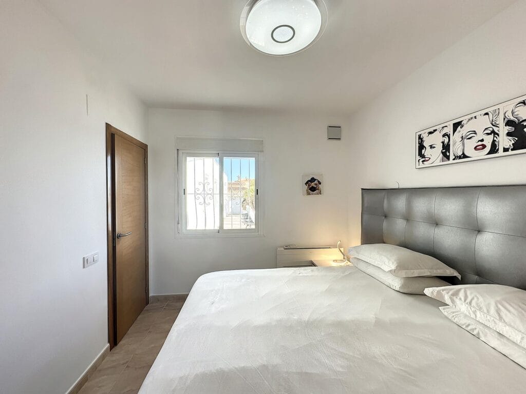 Villa de luxe avec vues panoramiques sur la Méditerranée à Moraira.