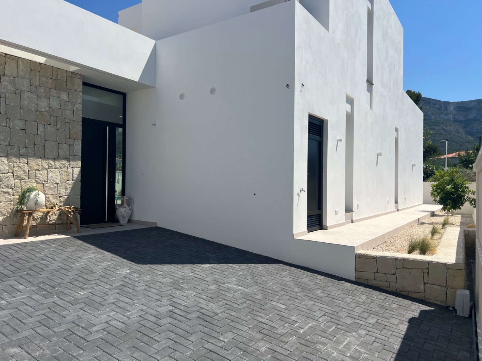 Luxuriöse zeitgenössische Villa in Dénia - Luxury Village Dénia