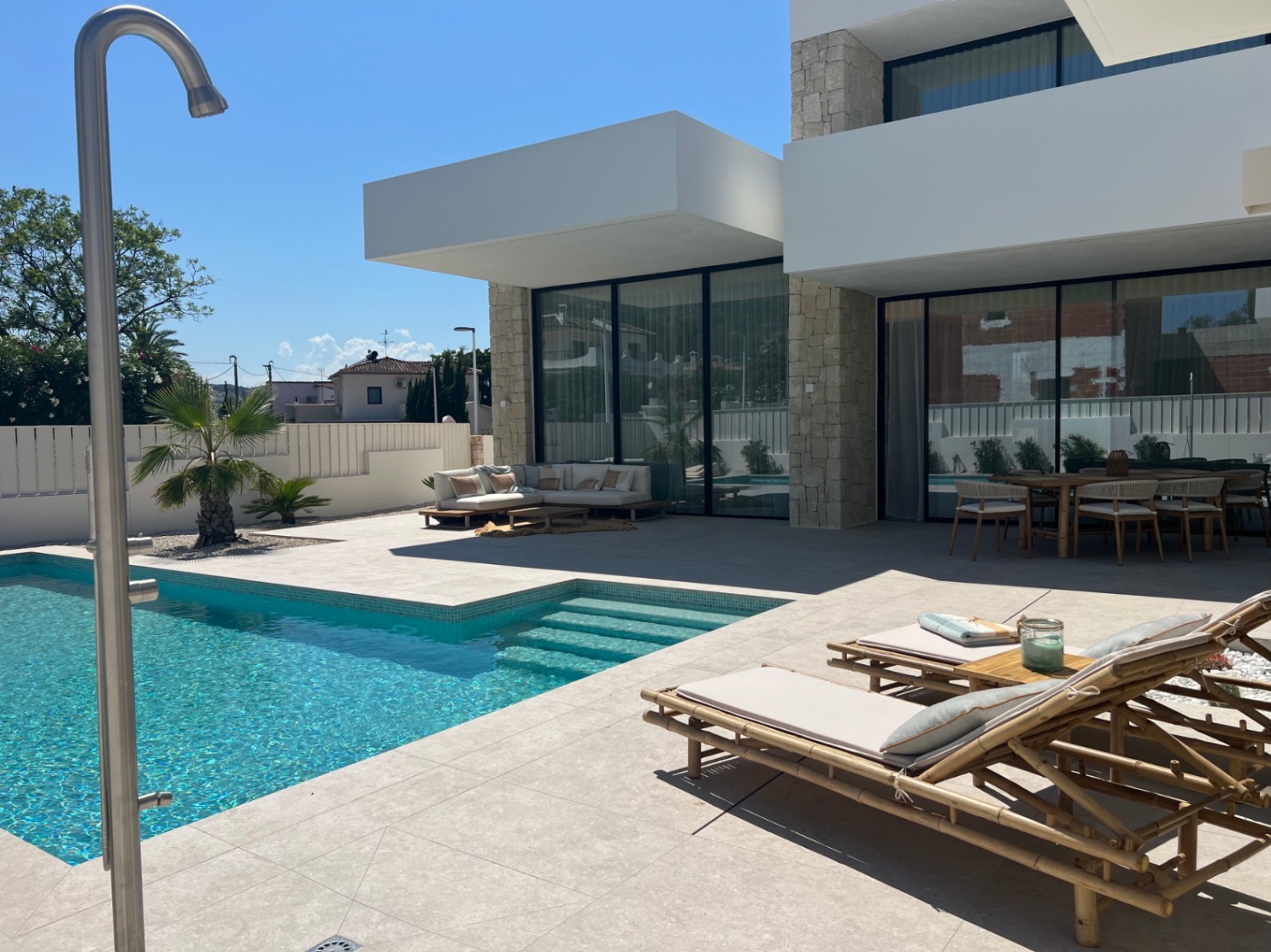 Luxuriöse zeitgenössische Villa in Dénia - Luxury Village Dénia
