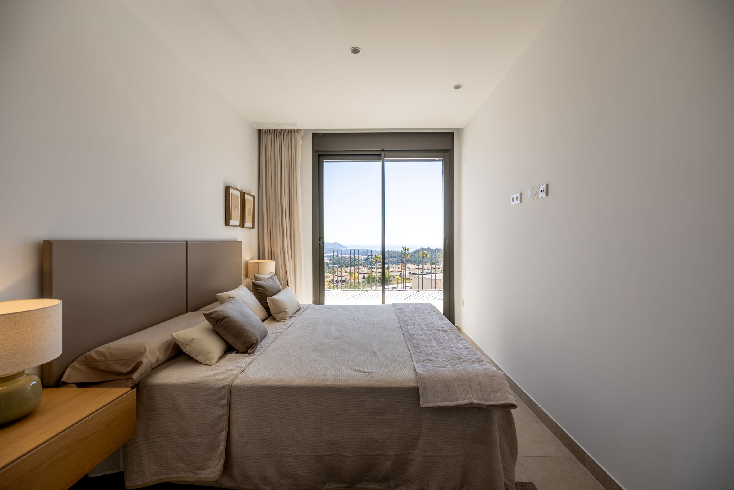 Chalet de 3 dormitorios de obra nueva en Polop