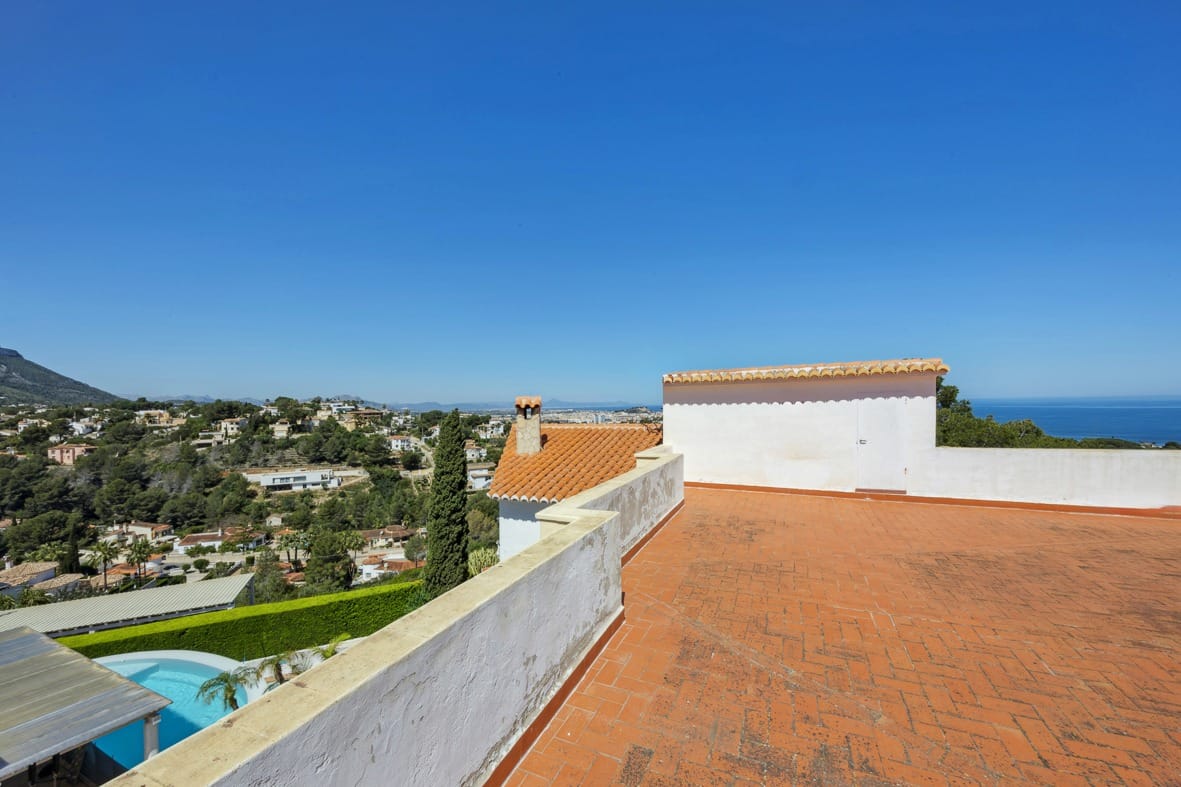 Villa zum Verkauf in der Gegend von Las Rotas in Dénia