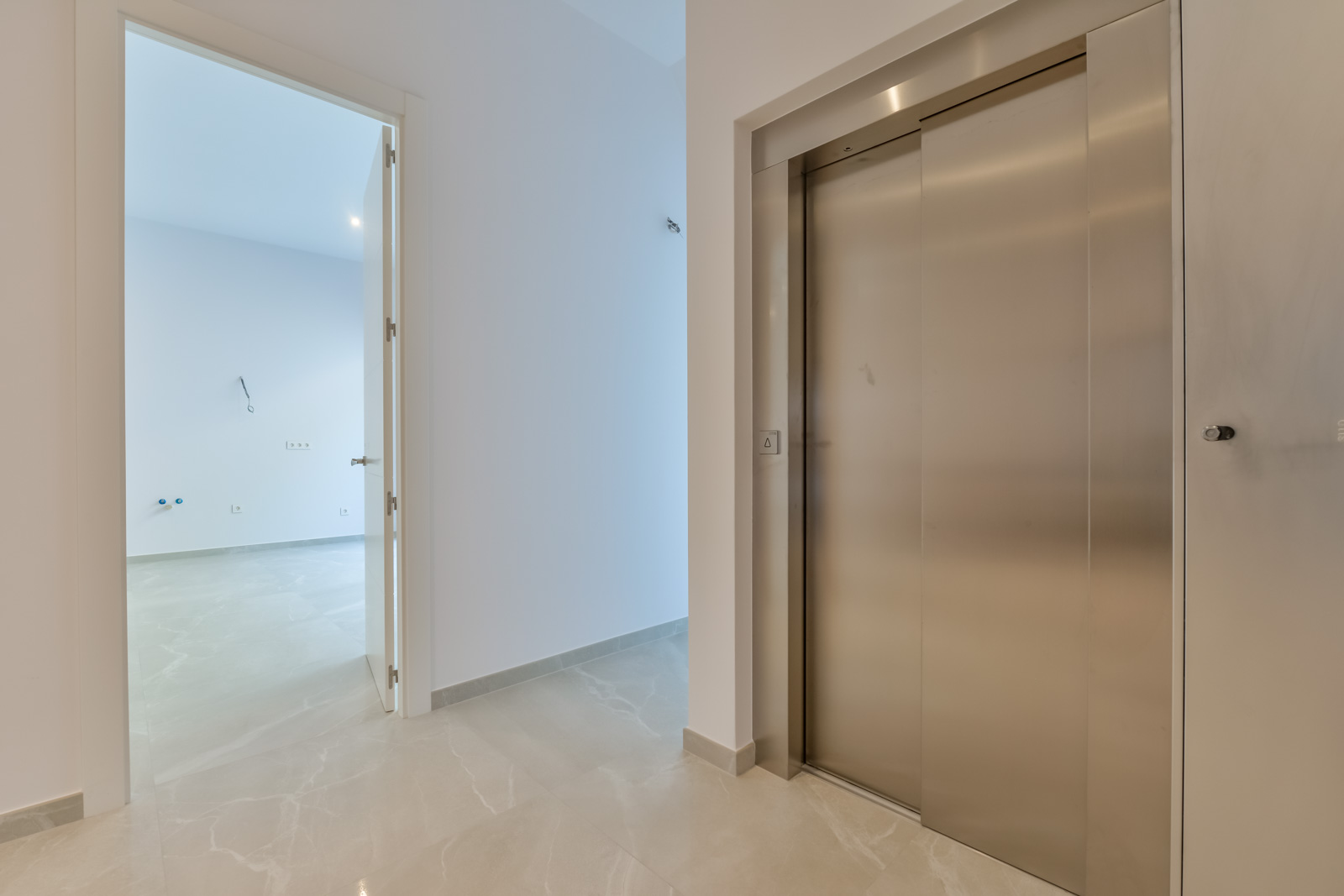 Villa till försäljning i Finestrat, Alicante