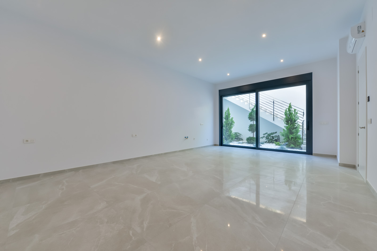 Villa till försäljning i Finestrat, Alicante