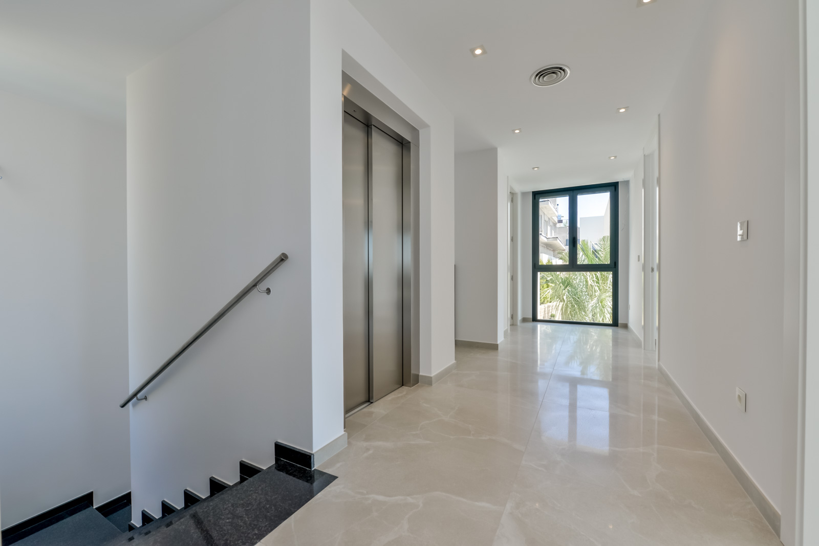 Villa till försäljning i Finestrat, Alicante