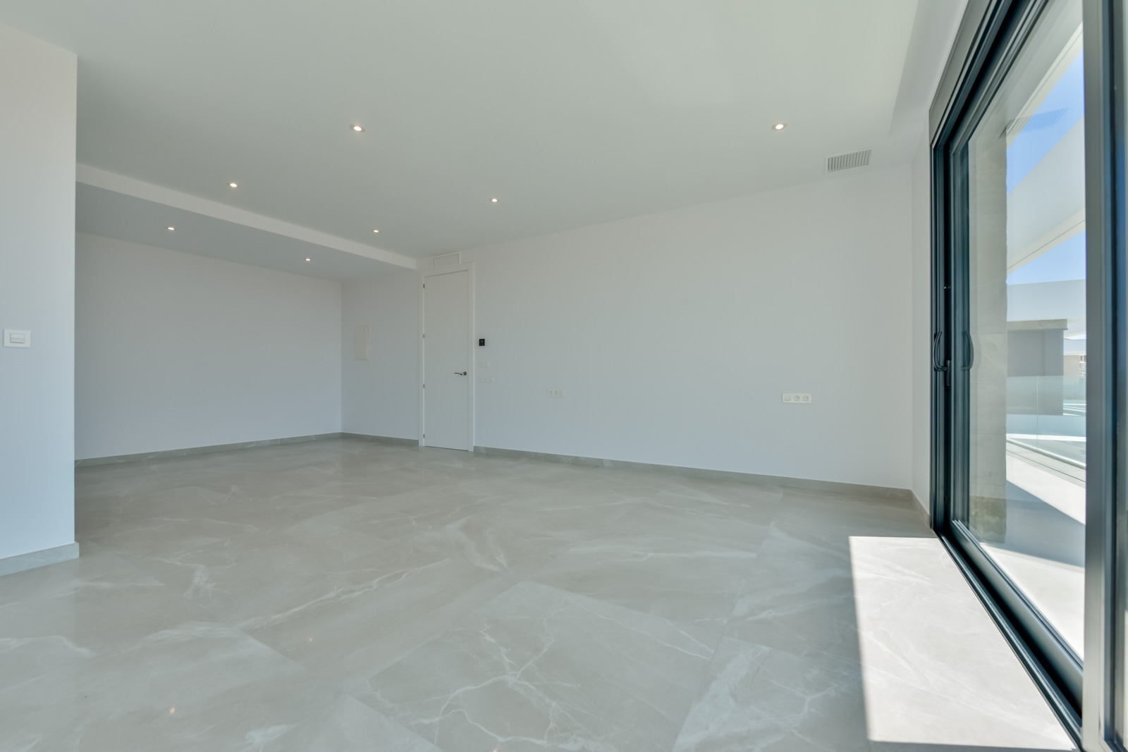 Villa till försäljning i Finestrat, Alicante