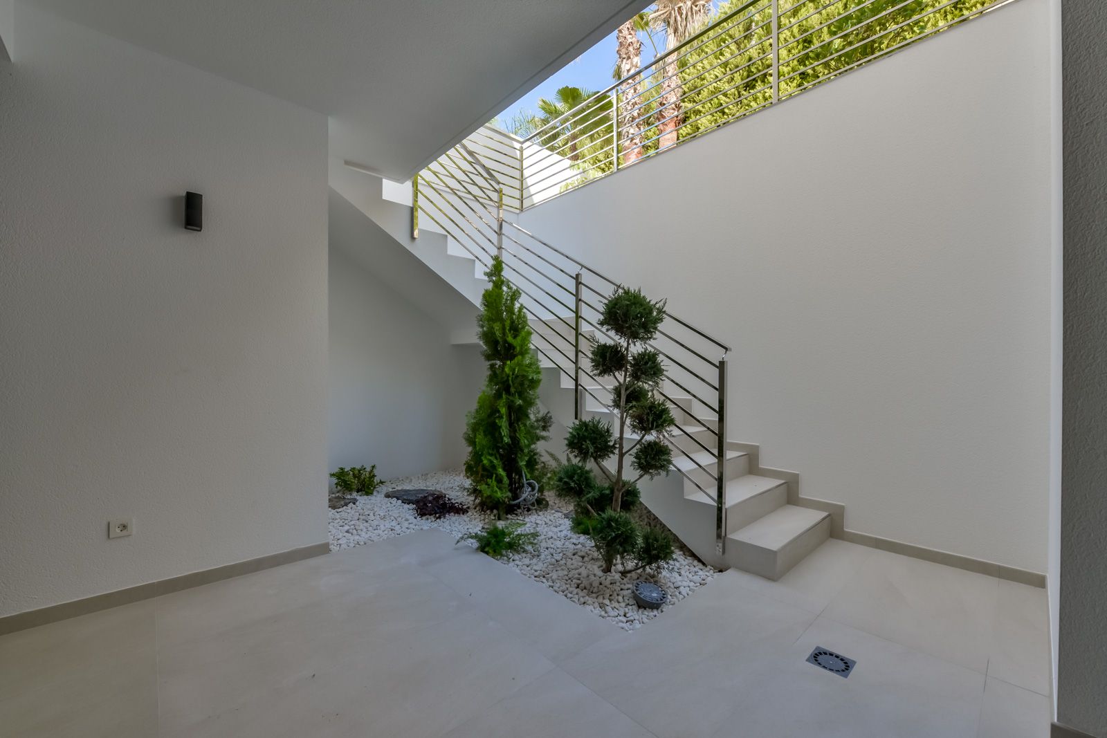 Prachtige moderne villa met uitzicht op zee in Benidorm