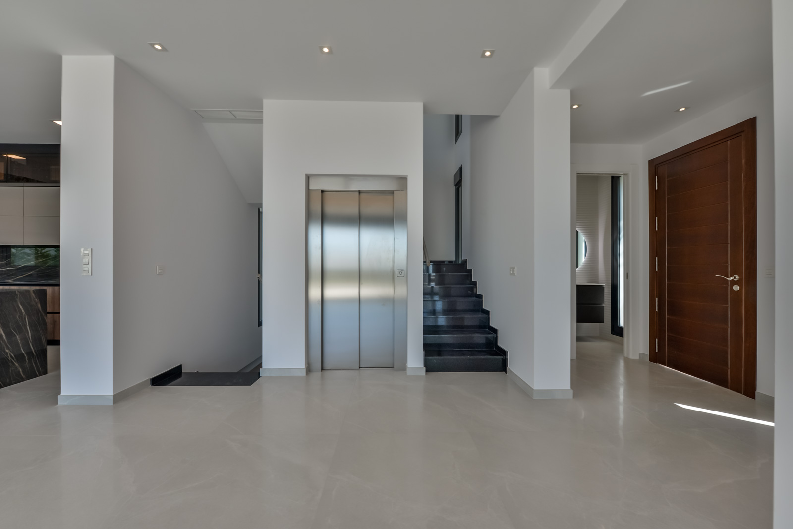 Prachtige moderne villa met uitzicht op zee in Benidorm