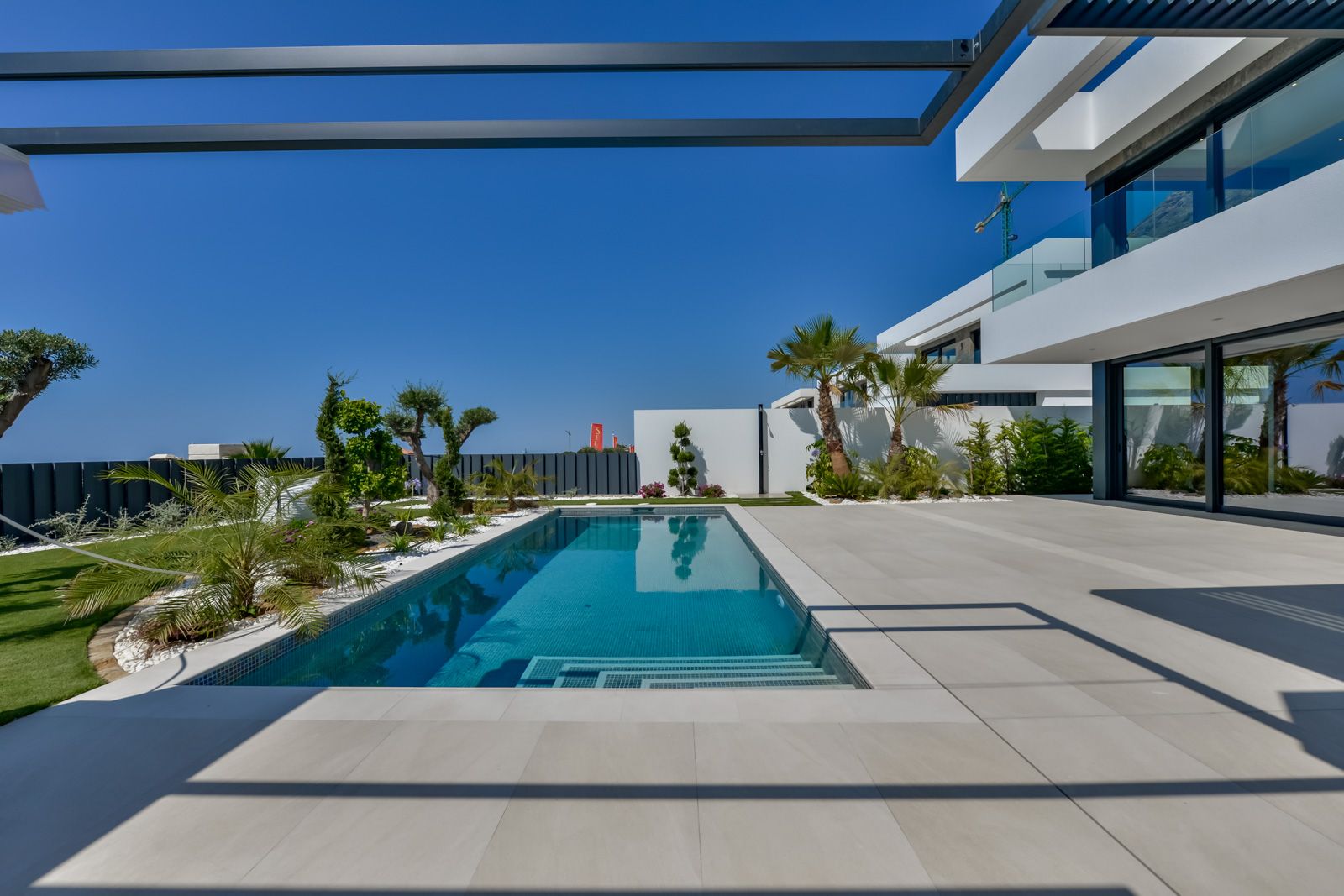 Prachtige moderne villa met uitzicht op zee in Benidorm