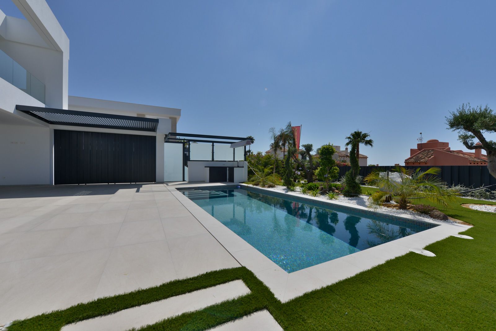 Prachtige moderne villa met uitzicht op zee in Benidorm
