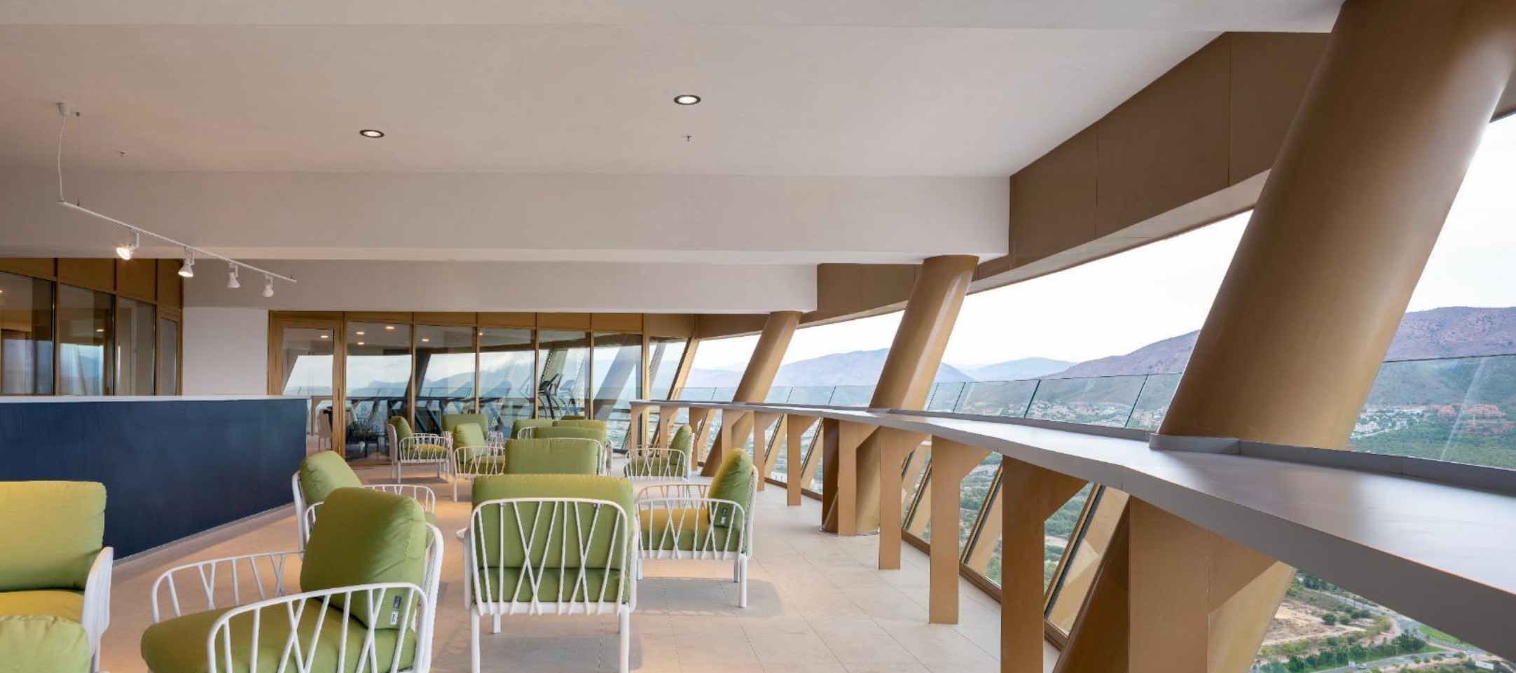 Wohnung am Strand von Poniente Benidorm, Etage 25