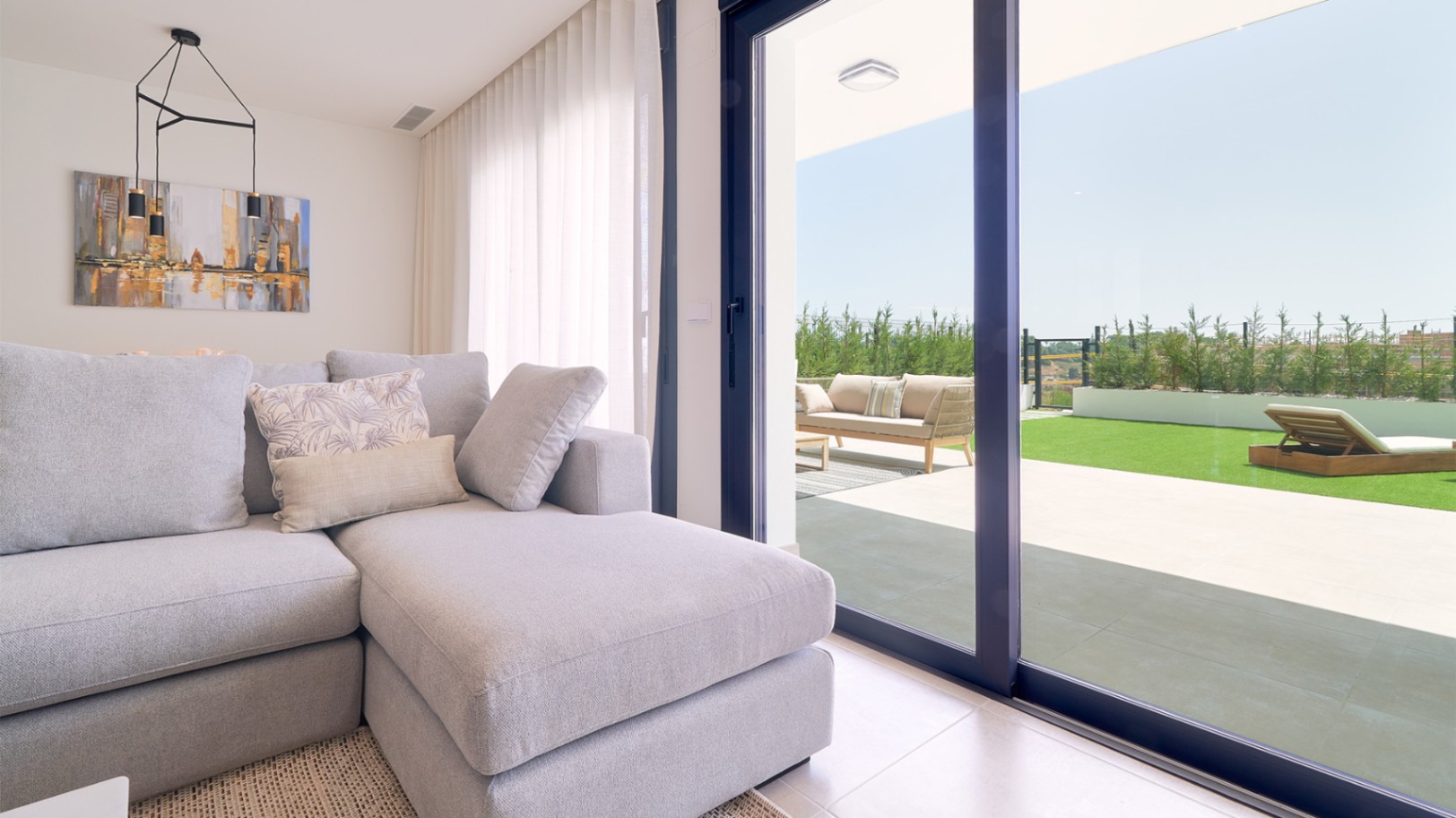 Apartment till försäljning i Estepona, Málaga