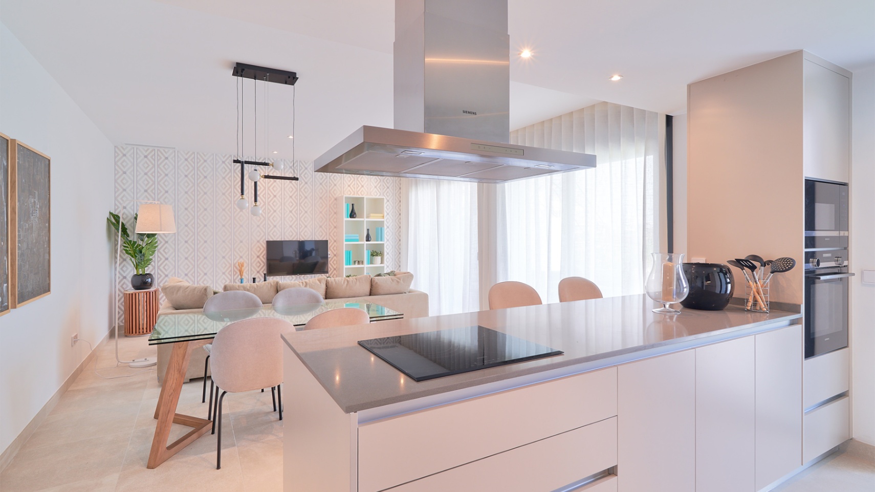 Apartment till försäljning i Estepona, Málaga