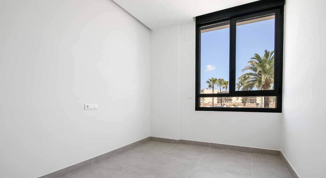 Zupełnie nowy dwupoziomowy penthouse w Jávea