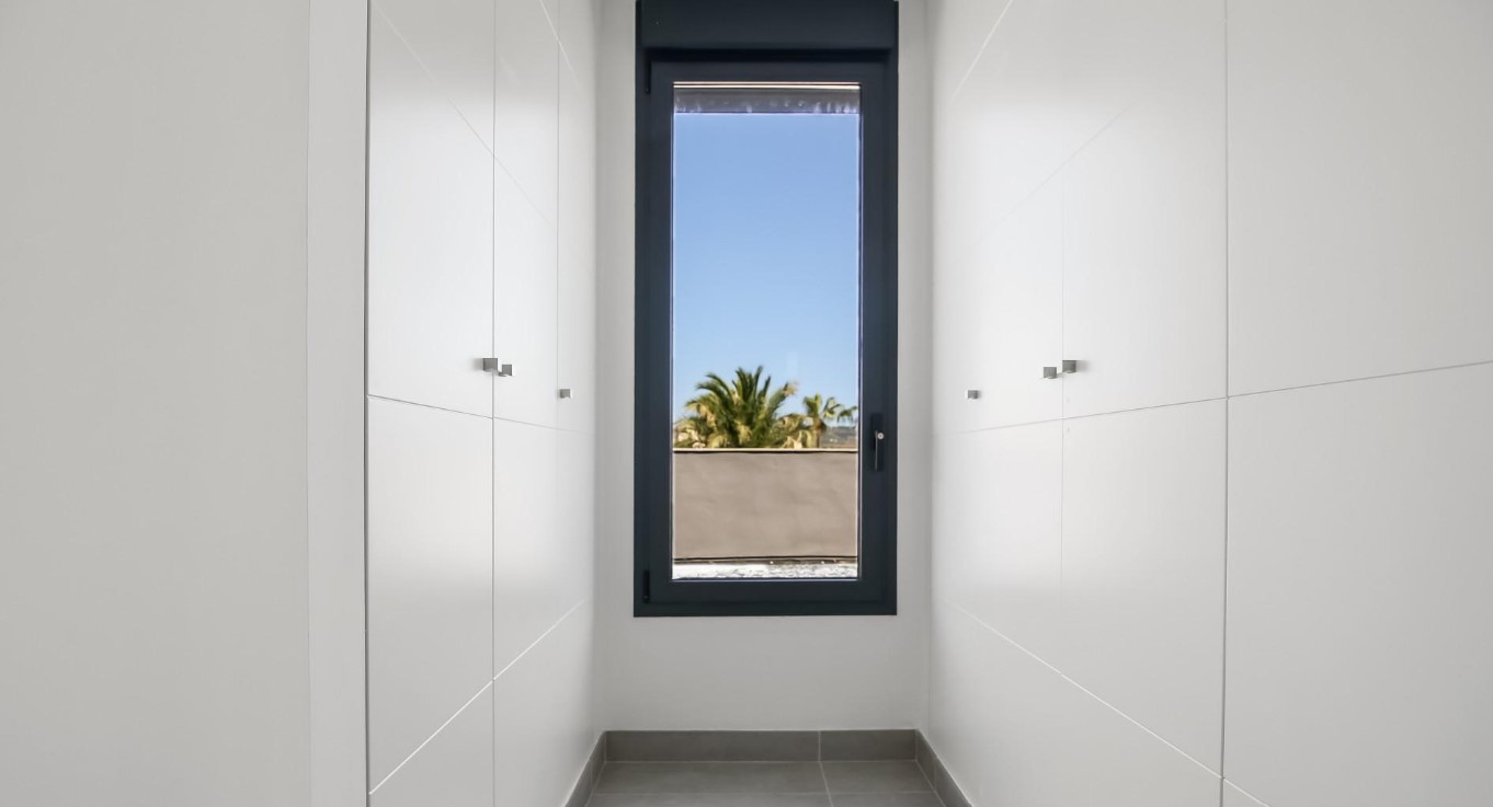 Zupełnie nowy dwupoziomowy penthouse w Jávea
