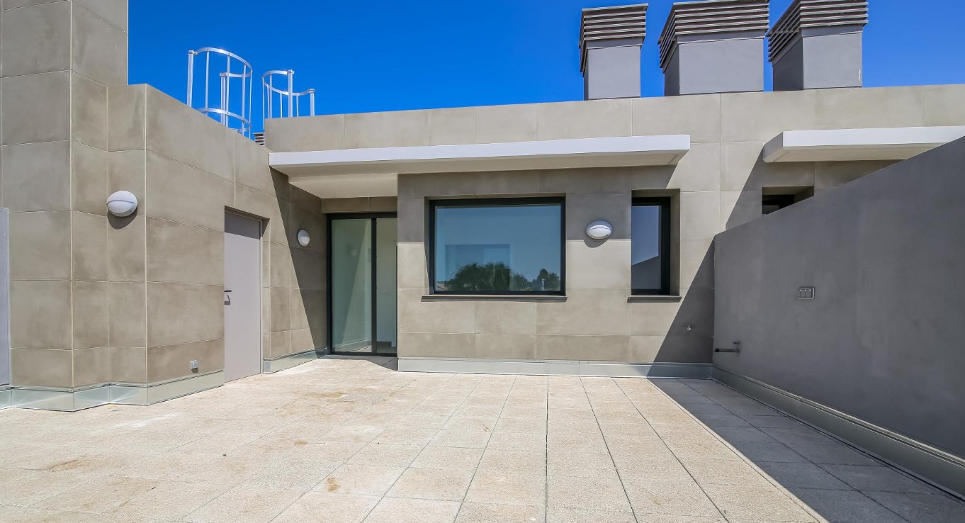 Zupełnie nowy dwupoziomowy penthouse w Jávea