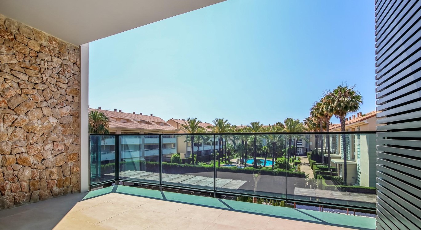 Zupełnie nowy dwupoziomowy penthouse w Jávea