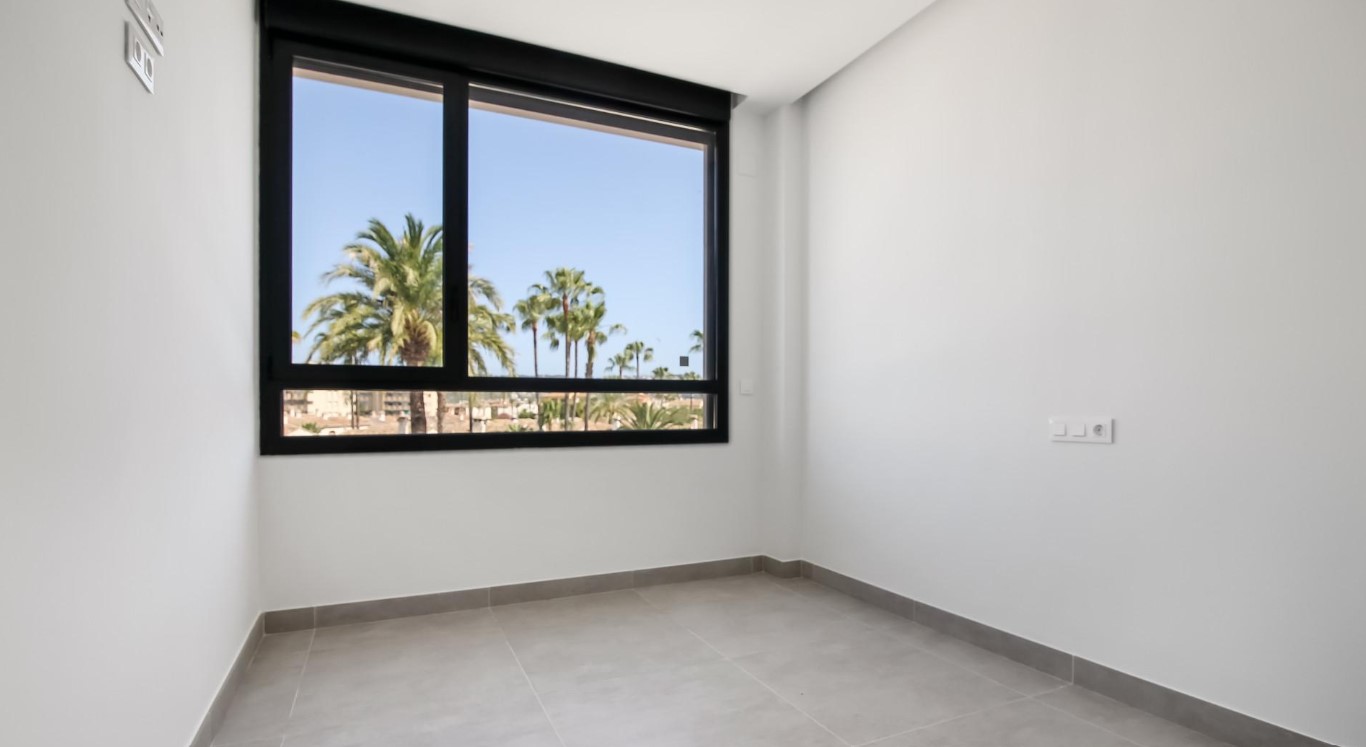 Zupełnie nowy dwupoziomowy penthouse w Jávea