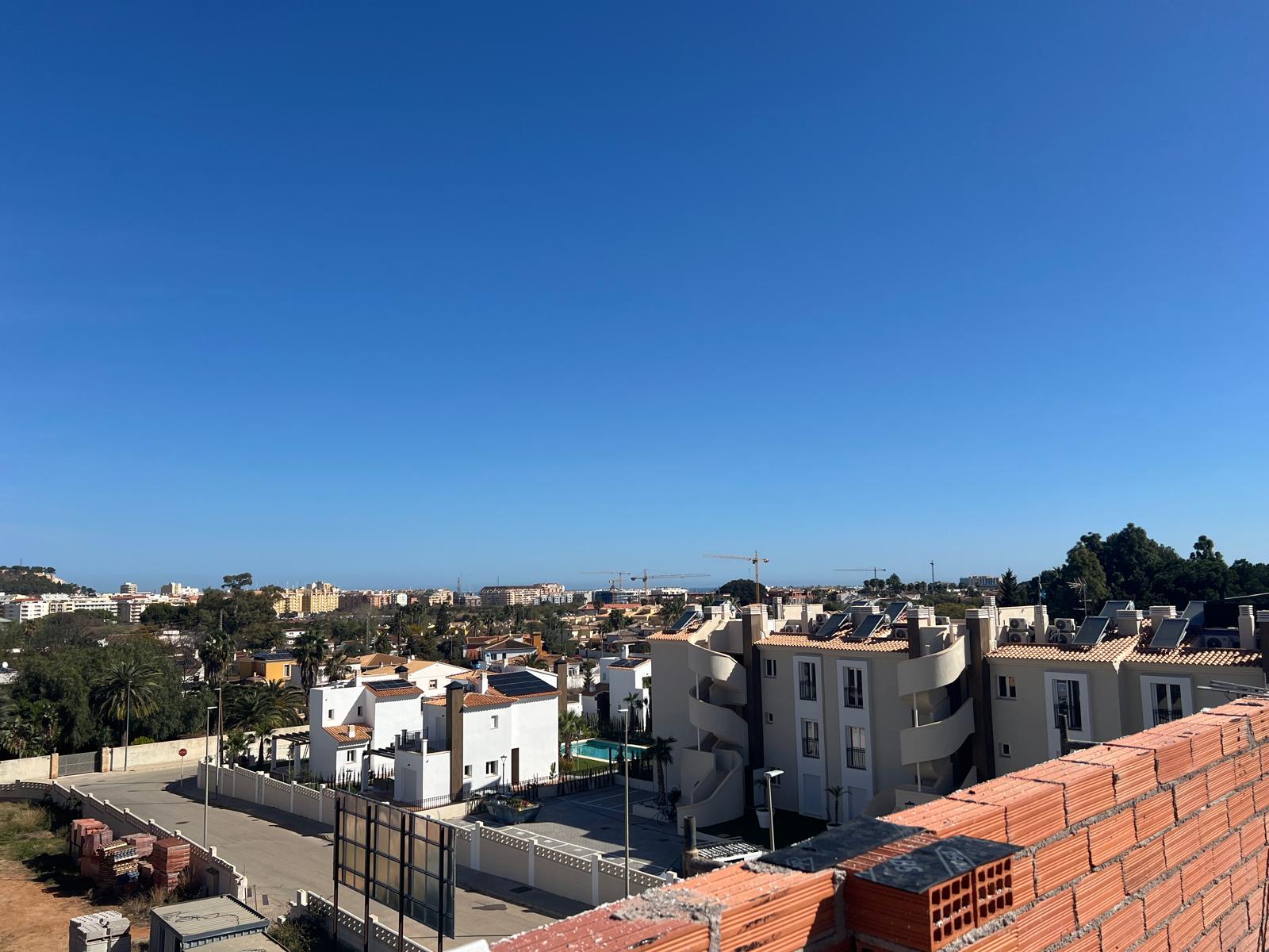 Appartement de 2 chambres au deuxième étage à Dénia