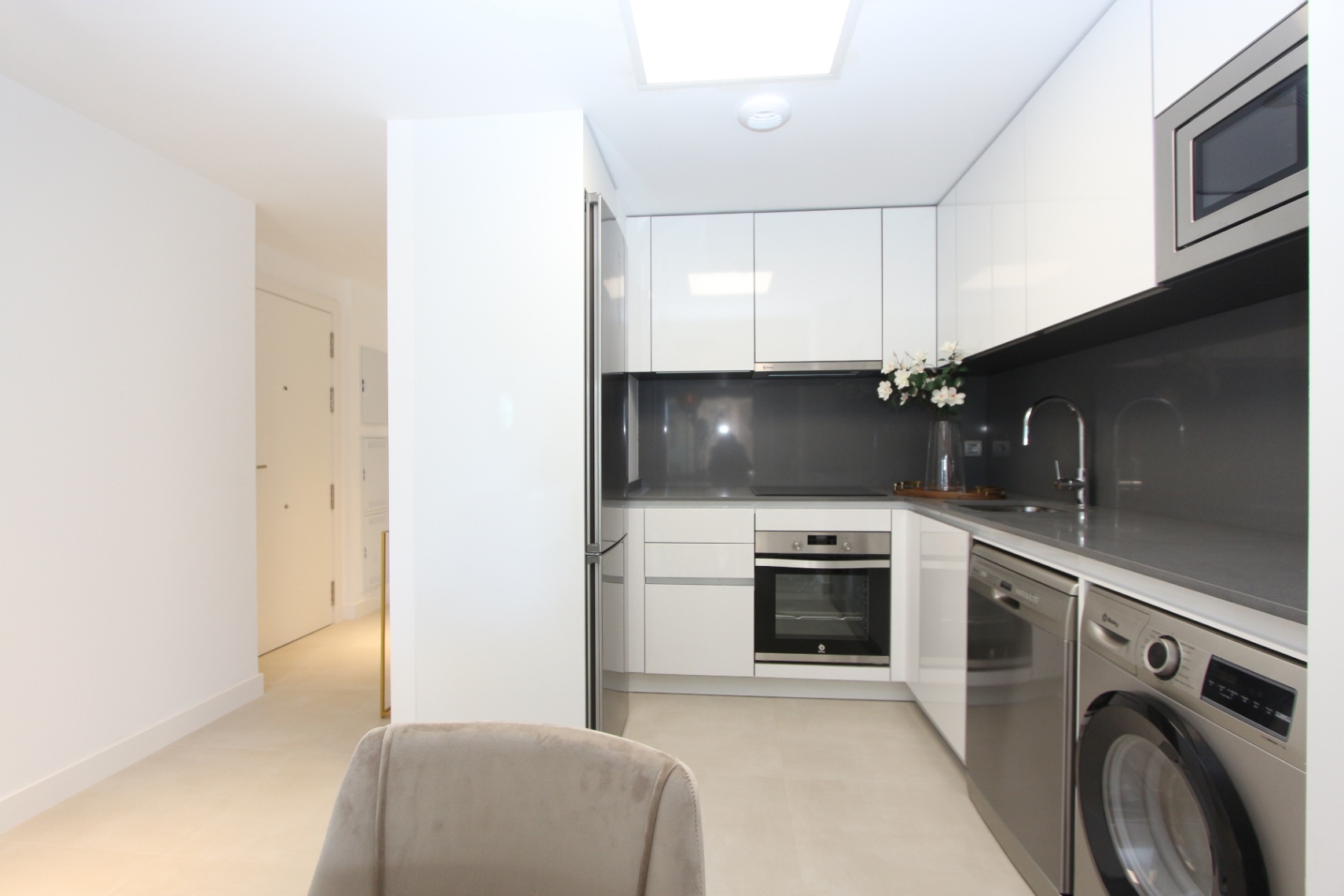 Exclusive Penthouse with Stunning Sea Views